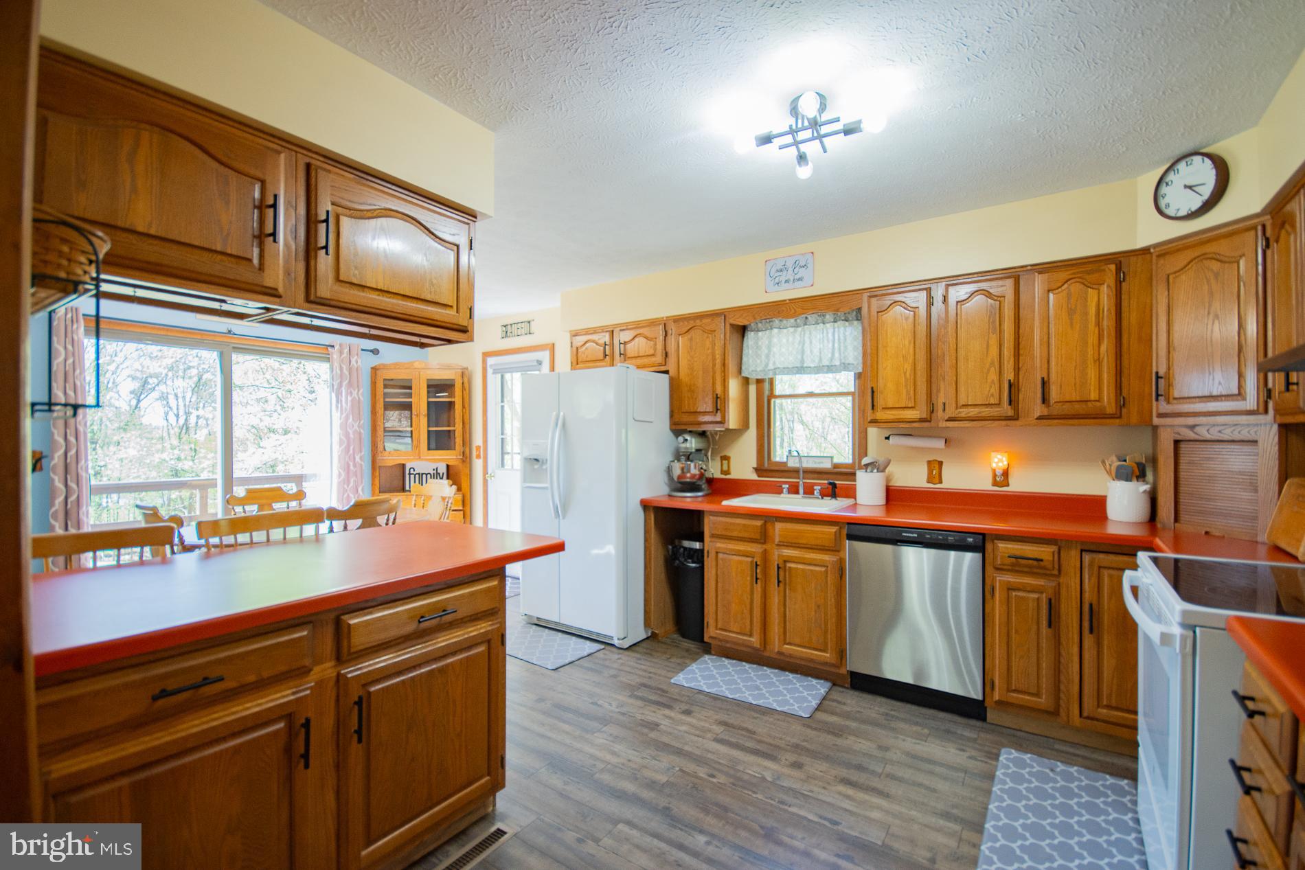 NEW HOPE ACRES - Residential