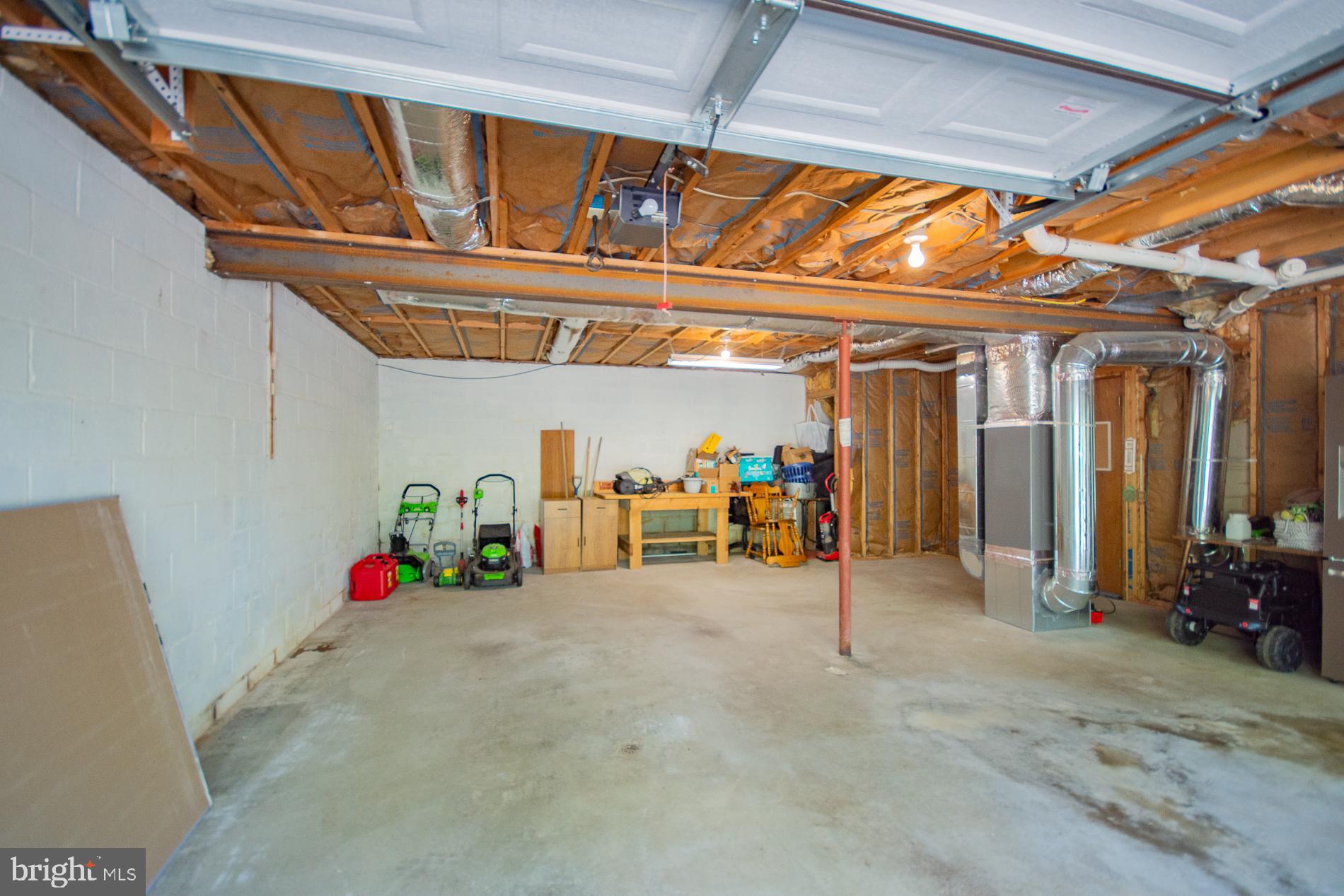 NEW HOPE ACRES - Residential