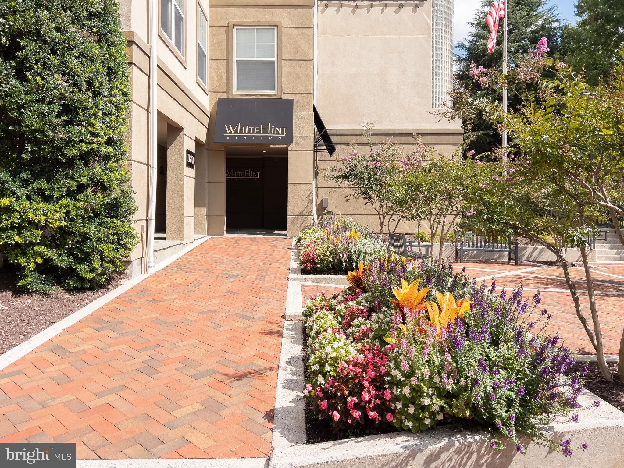 WHITE FLINT STATION - Residential