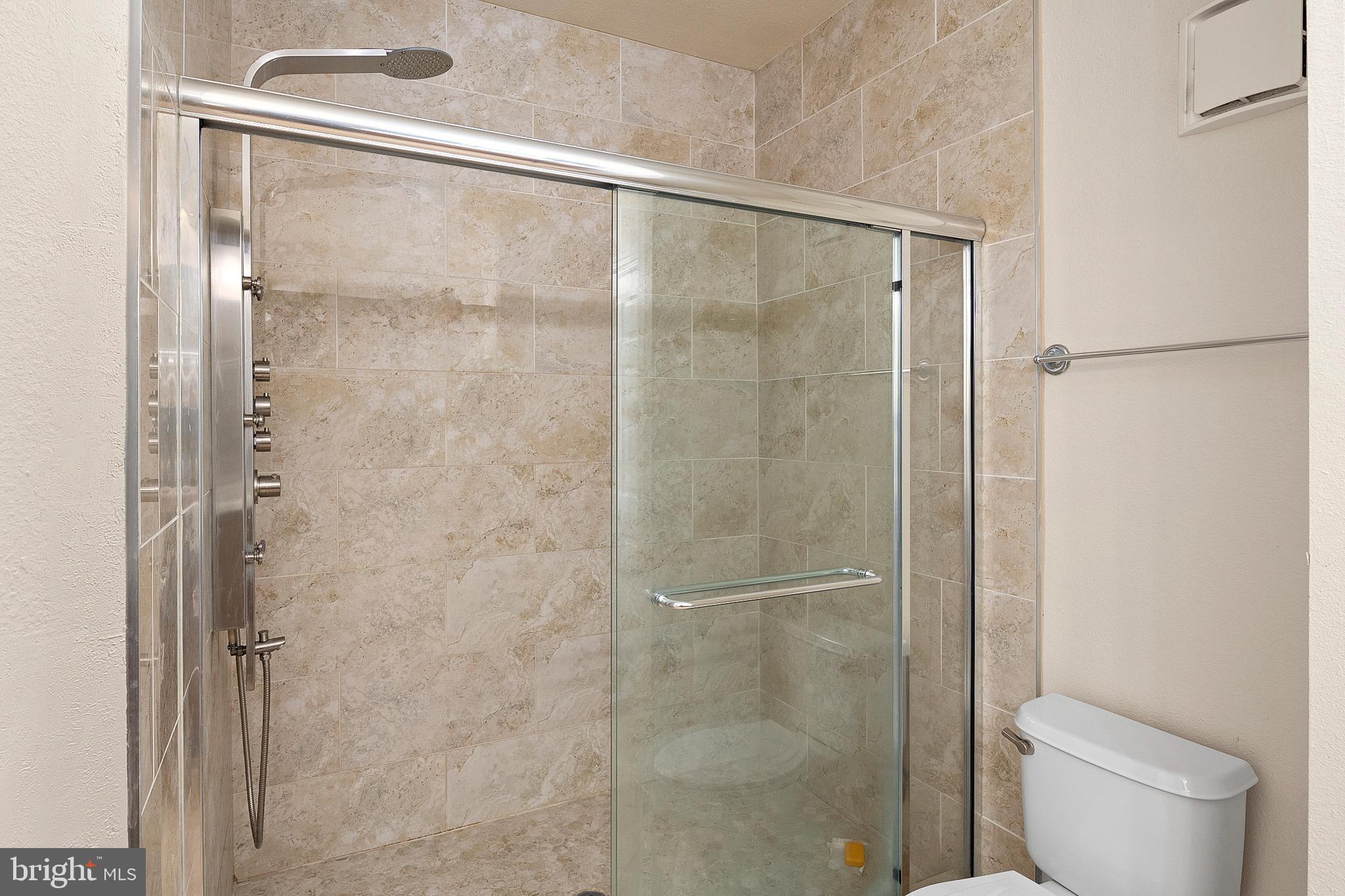 WHITE FLINT STATION - Residential