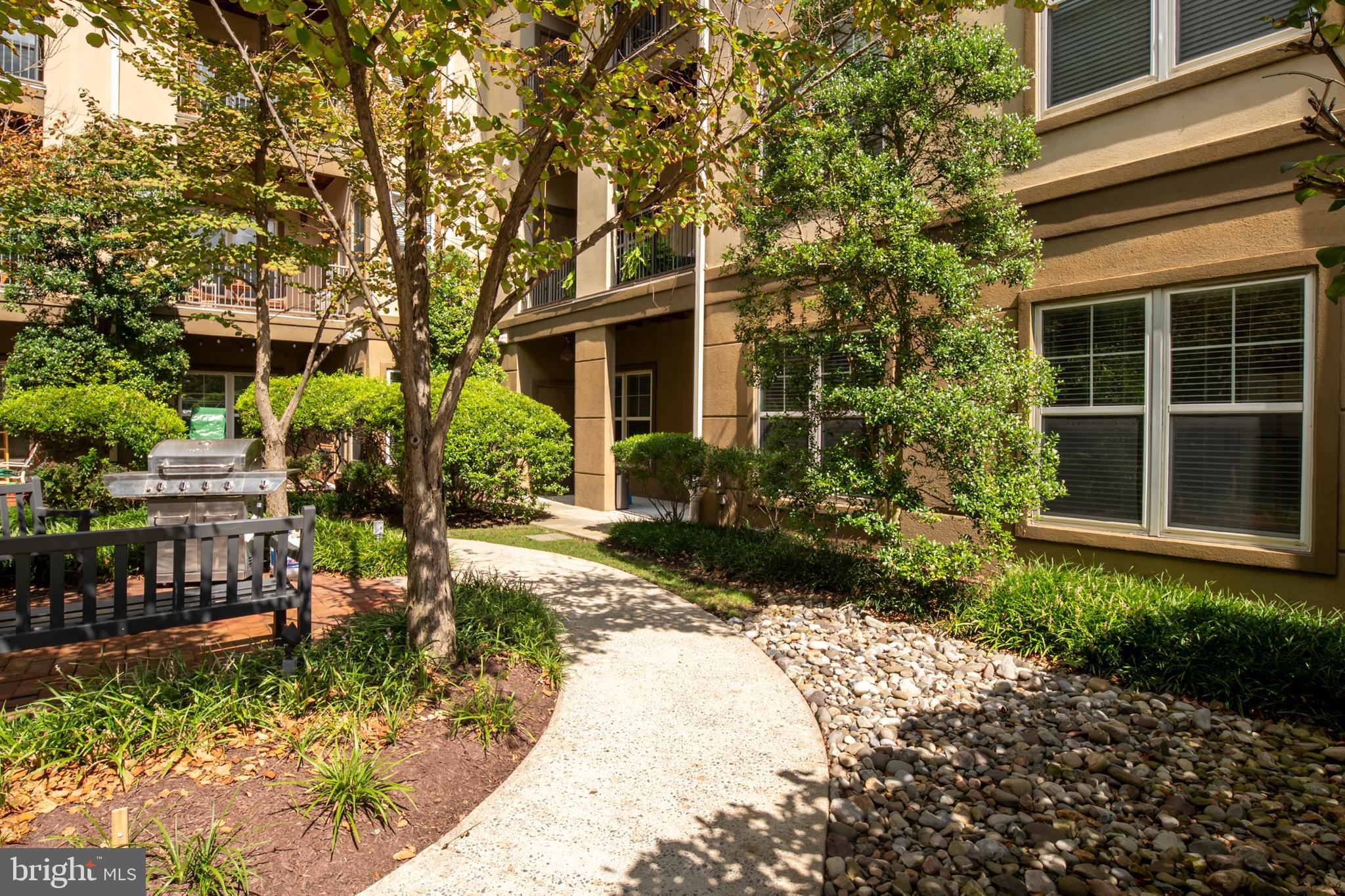 WHITE FLINT STATION - Residential