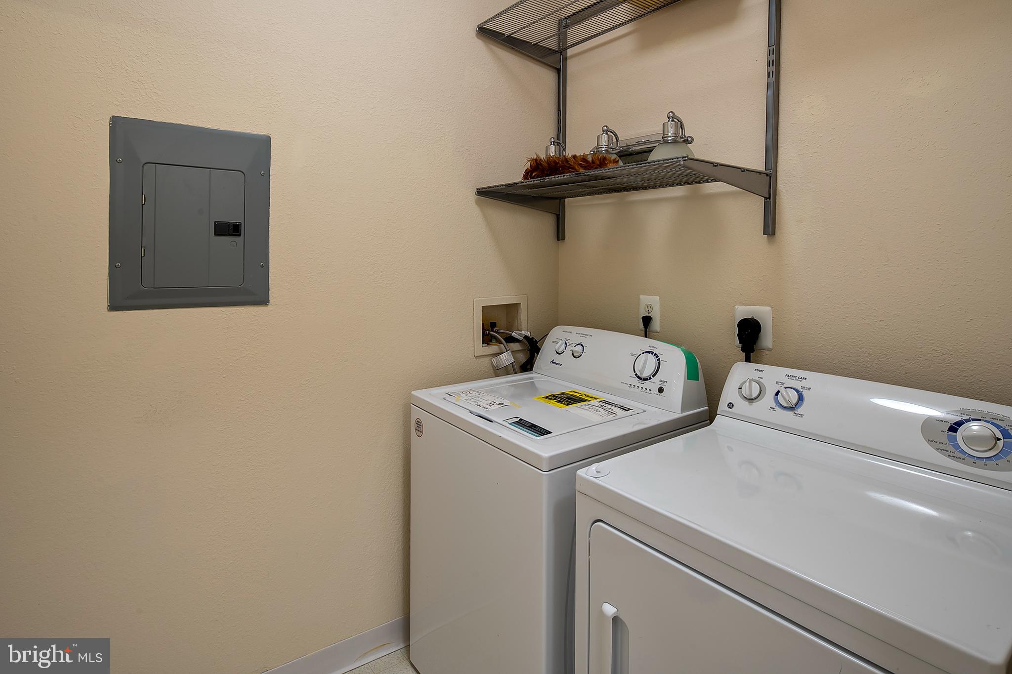 WHITE FLINT STATION - Residential