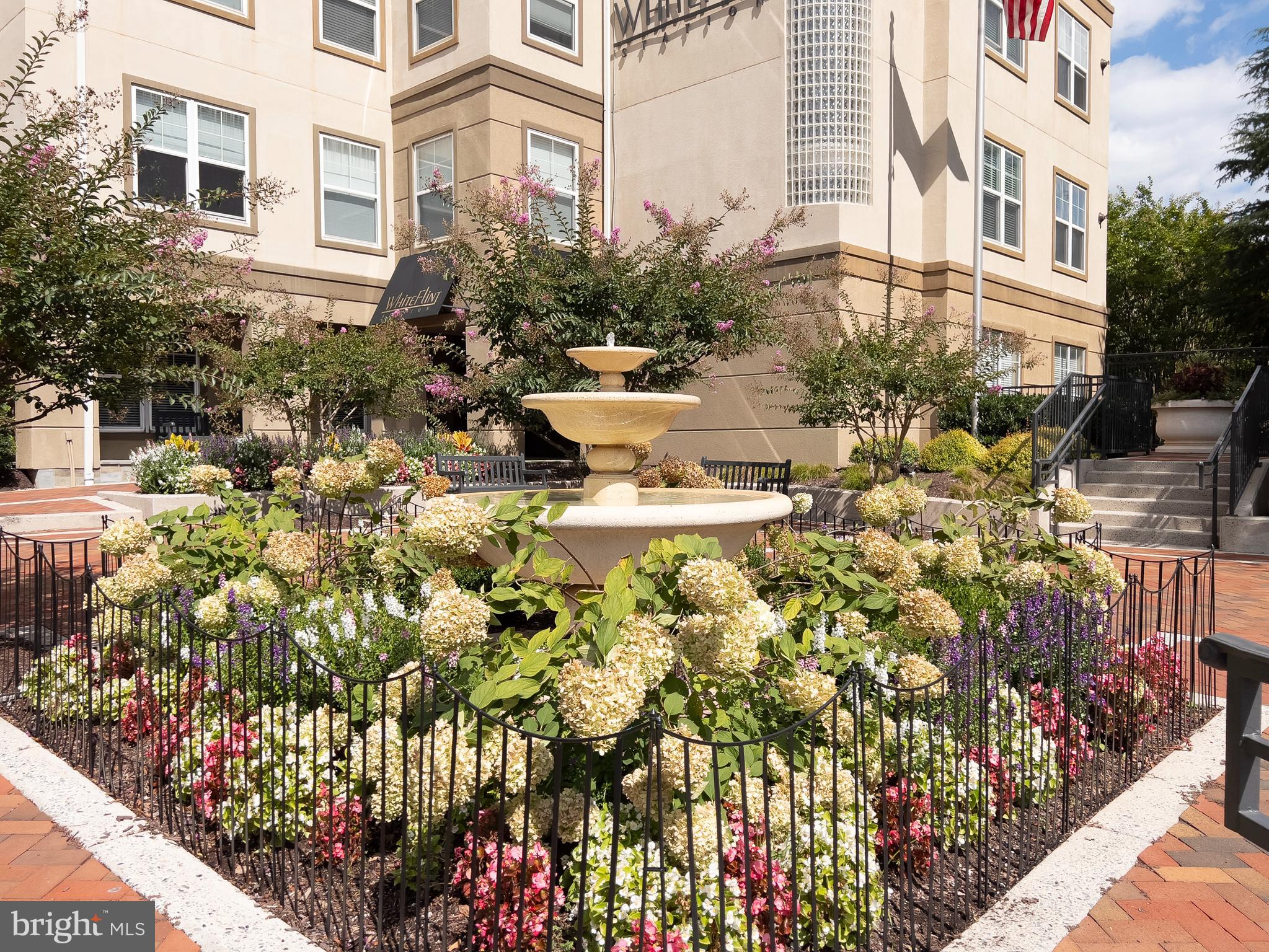 WHITE FLINT STATION - Residential