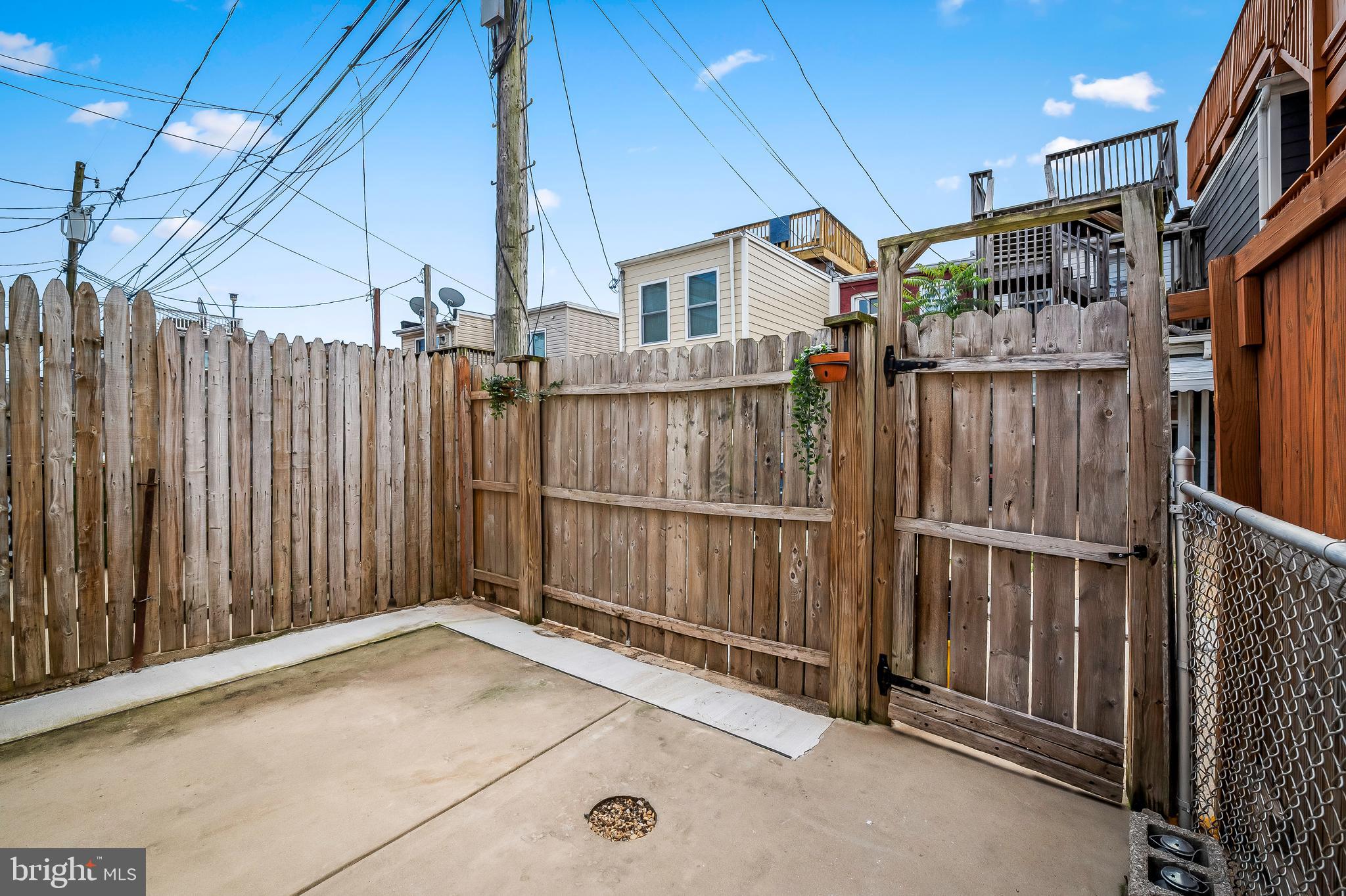 CANTON - Residential