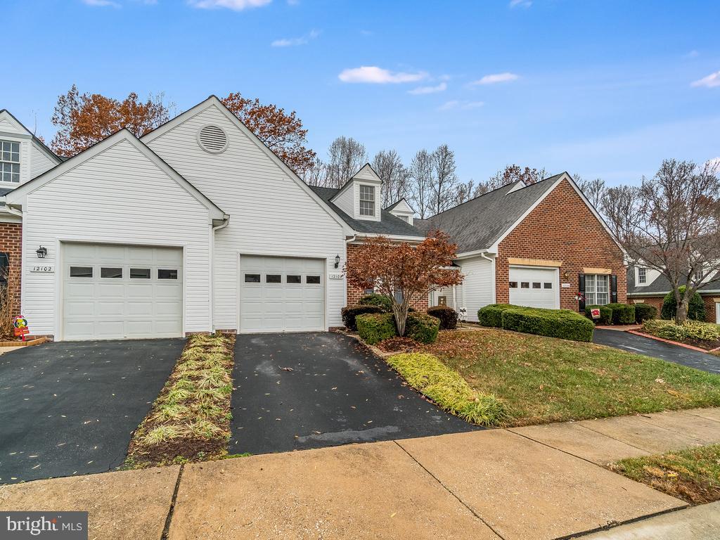 SALEM FIELDS - Residential Lease