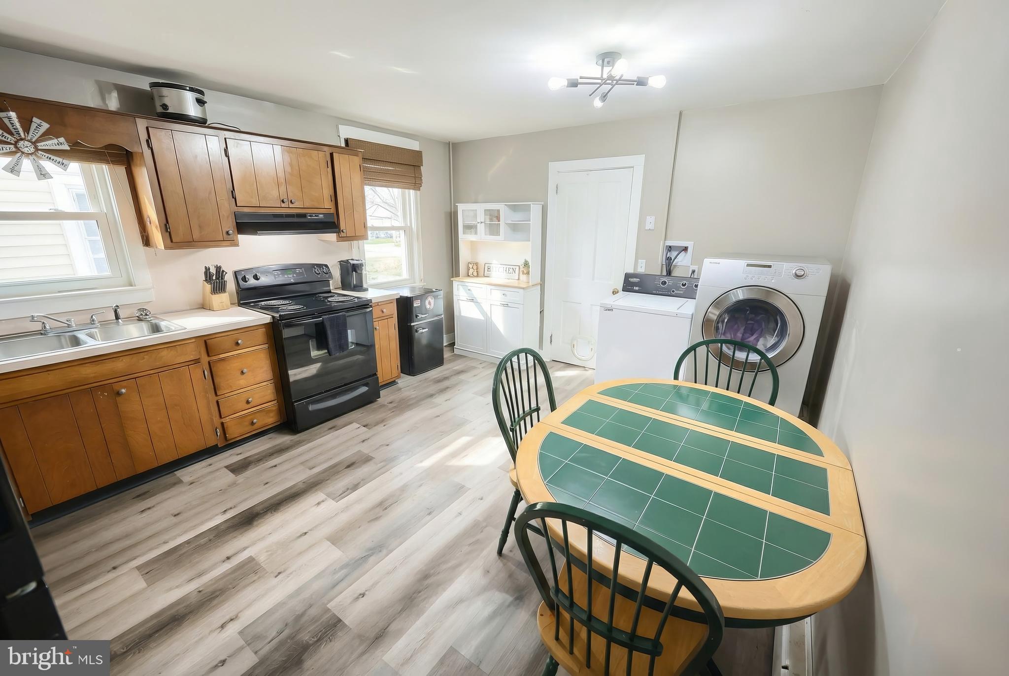 MANHEIM CENTRAL - Residential