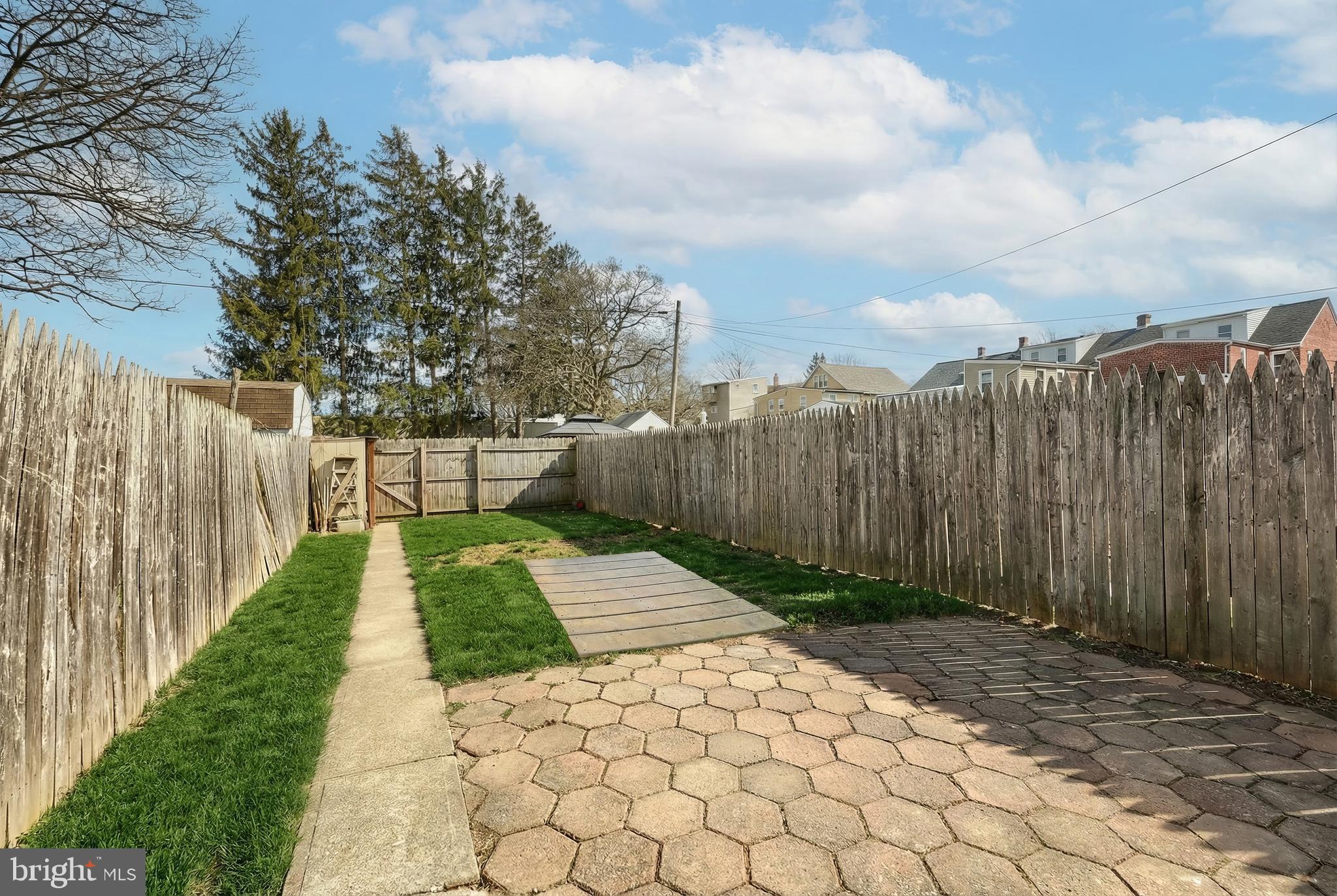 MANHEIM CENTRAL - Residential