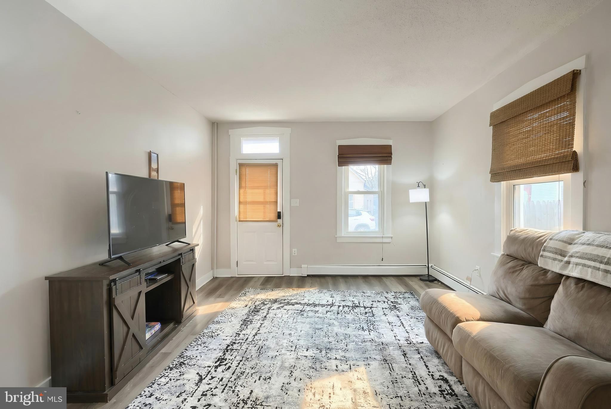 MANHEIM CENTRAL - Residential