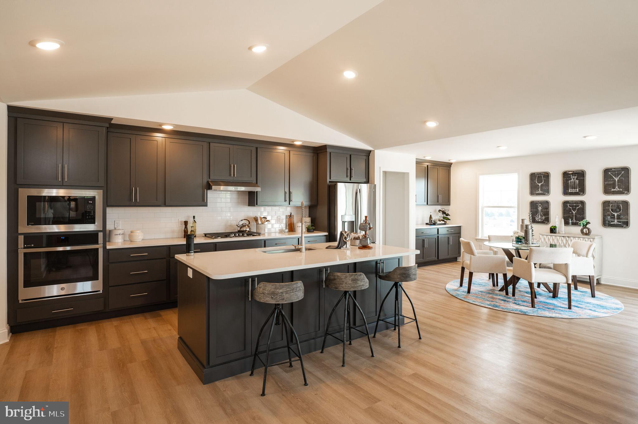 0 MARY'S WAY SUMMERGROVE
