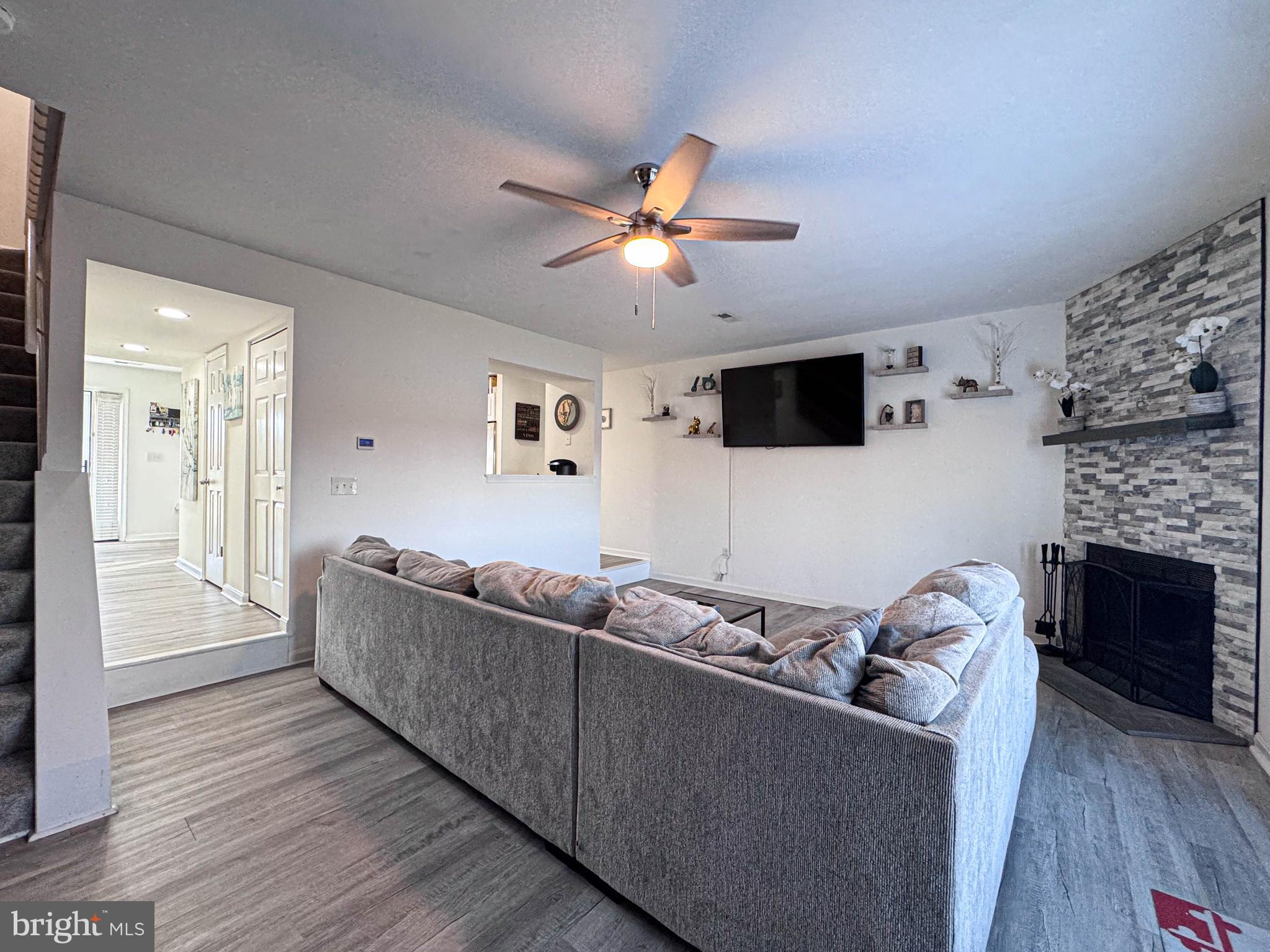 THOMPSON CREEK - Residential