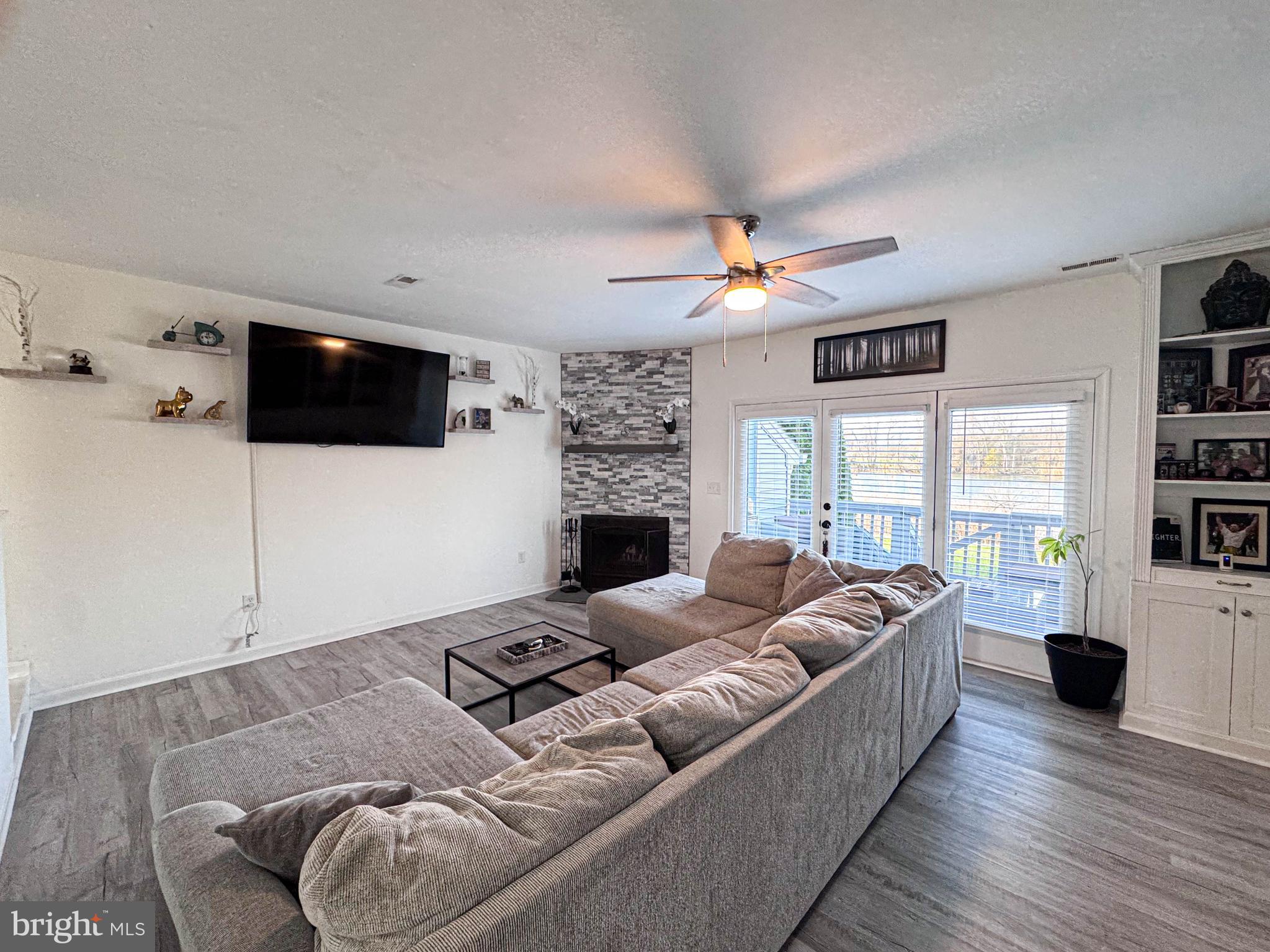 THOMPSON CREEK - Residential