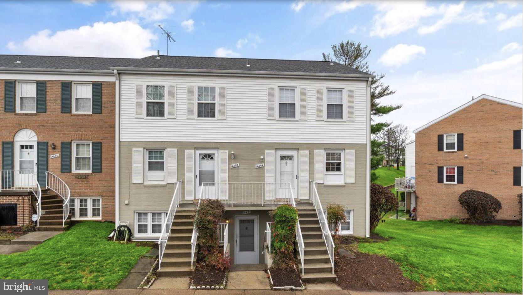 THE MEADOWS - Residential Lease