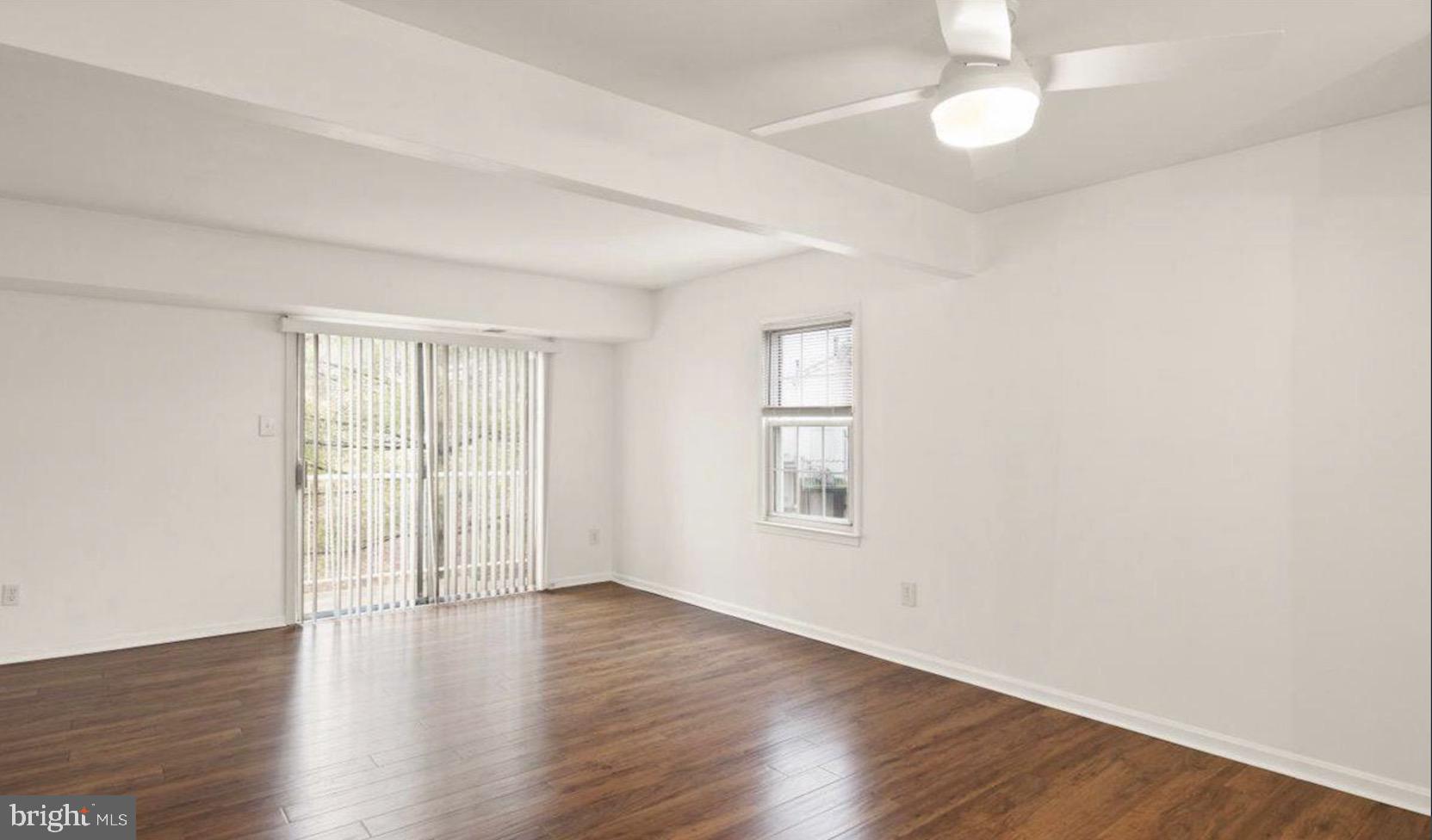 THE MEADOWS - Residential Lease