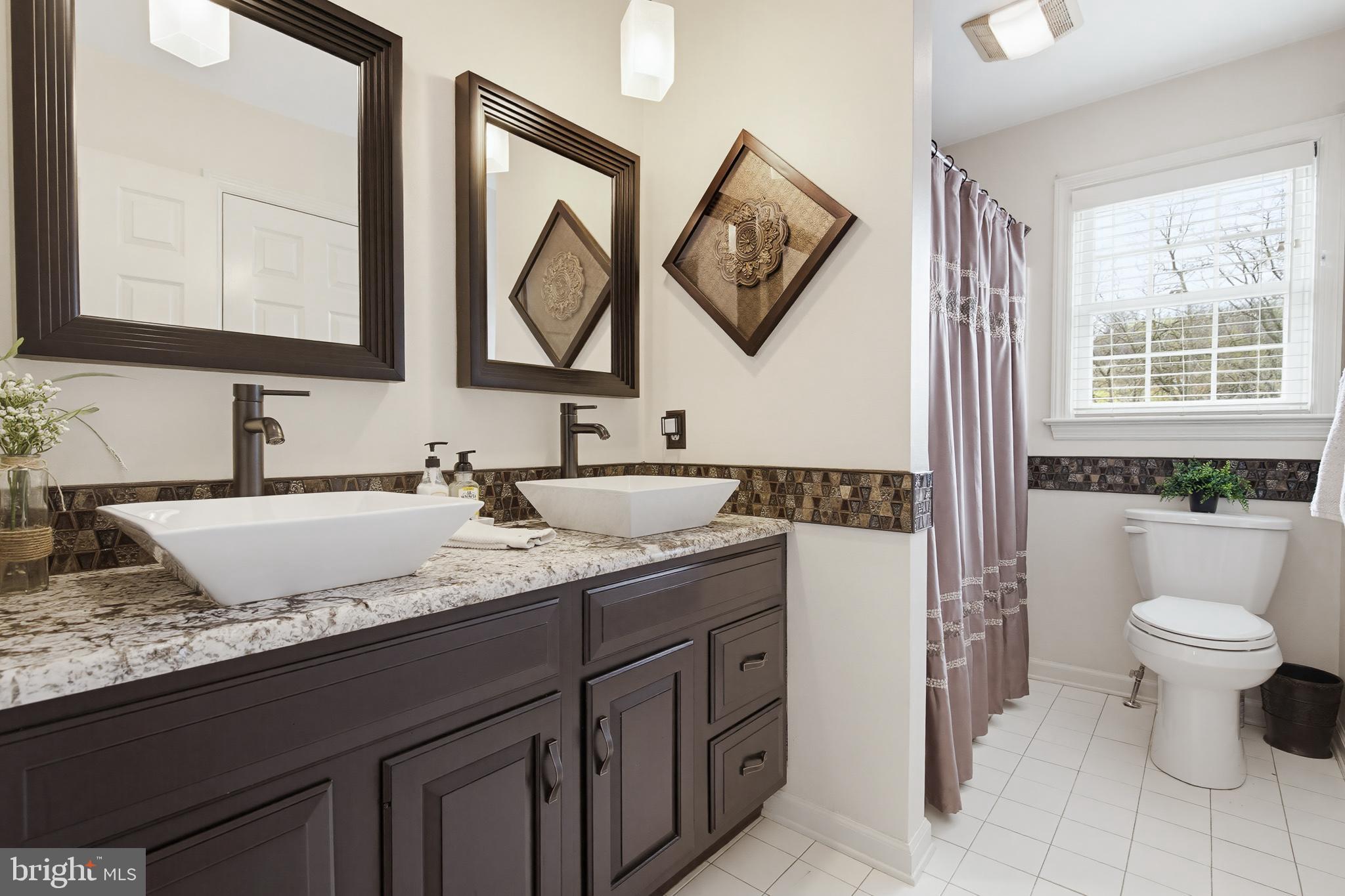 THE MEADOWS - Residential