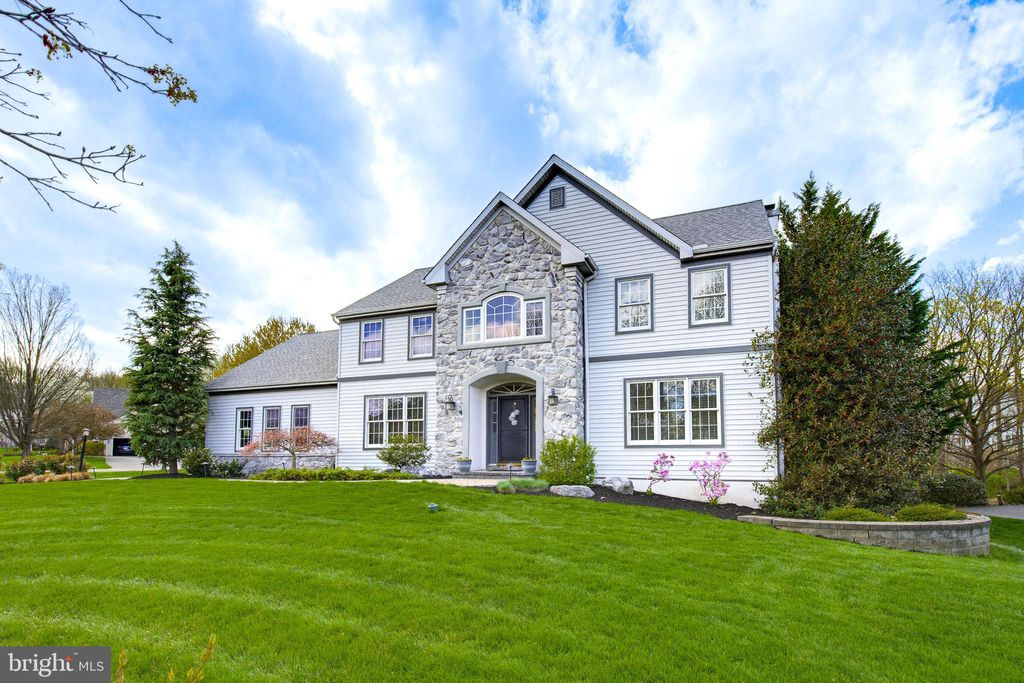 Photo of 1100 Sunwood Lane, LANCASTER, PA 17601 (MLS # PALA2085896)