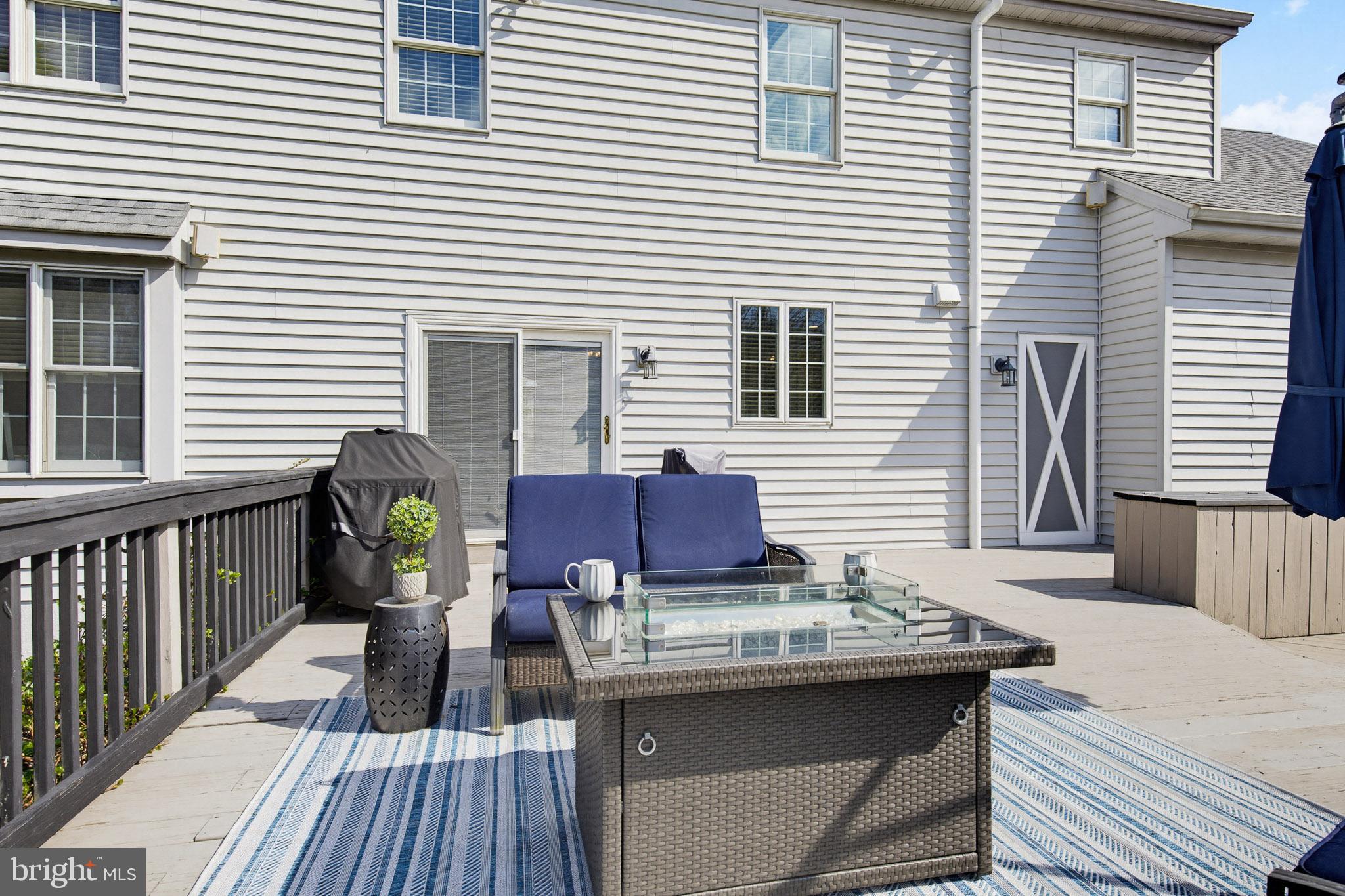 THE MEADOWS - Residential