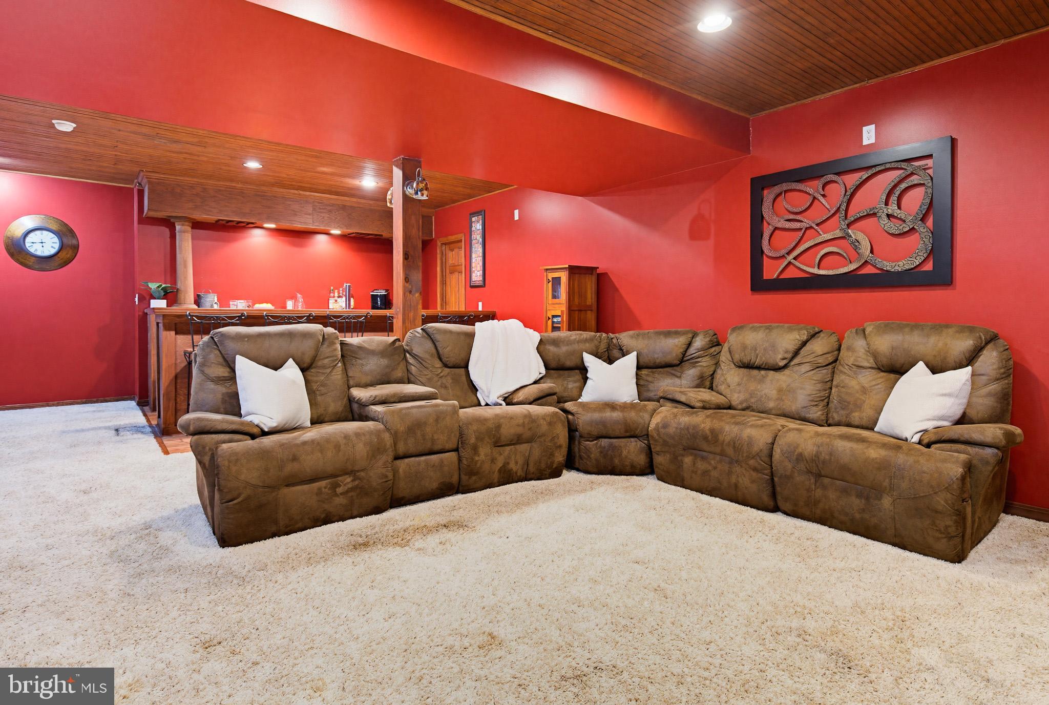 THE MEADOWS - Residential