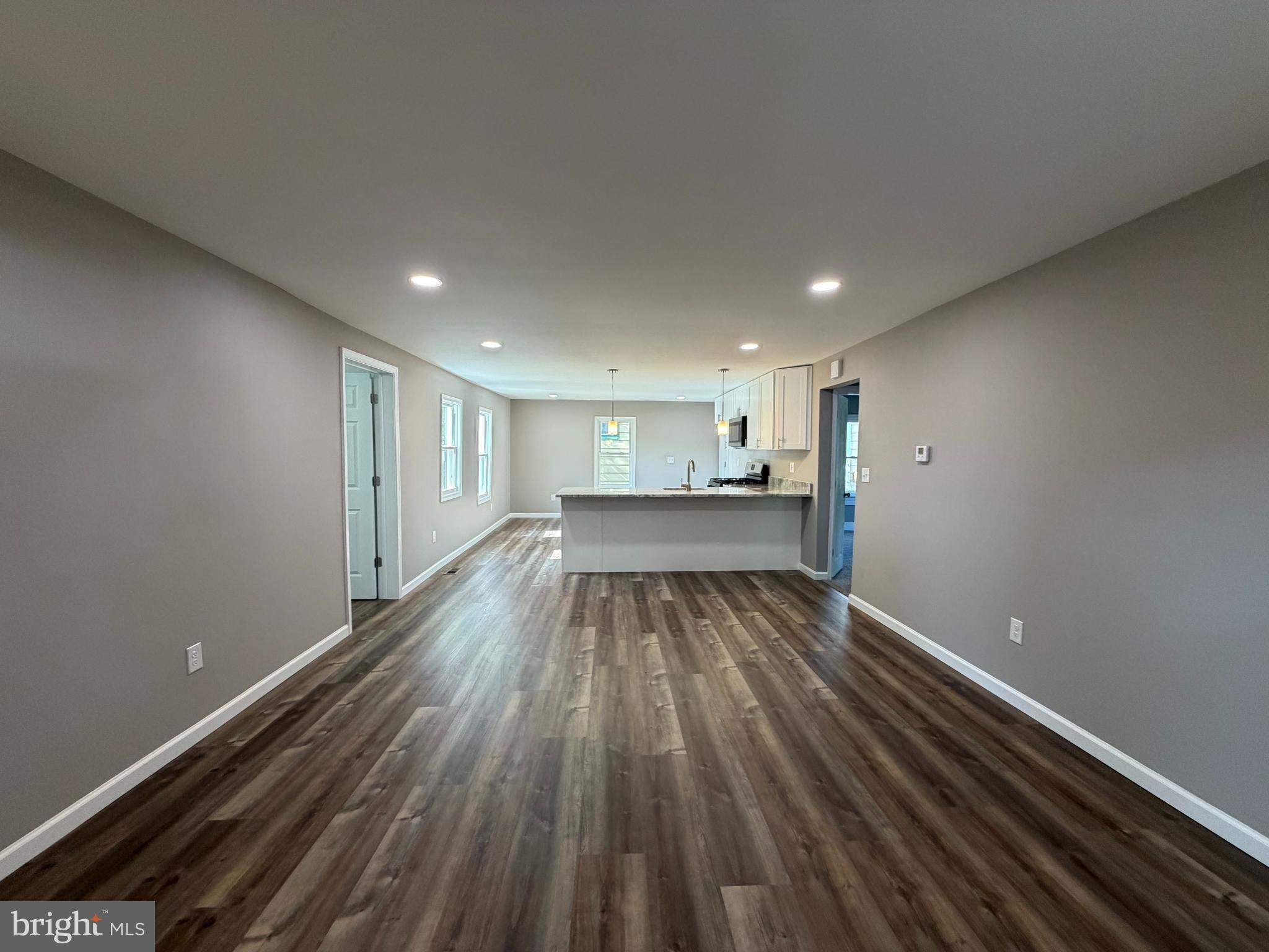 310 7TH STREET N - Photo 3