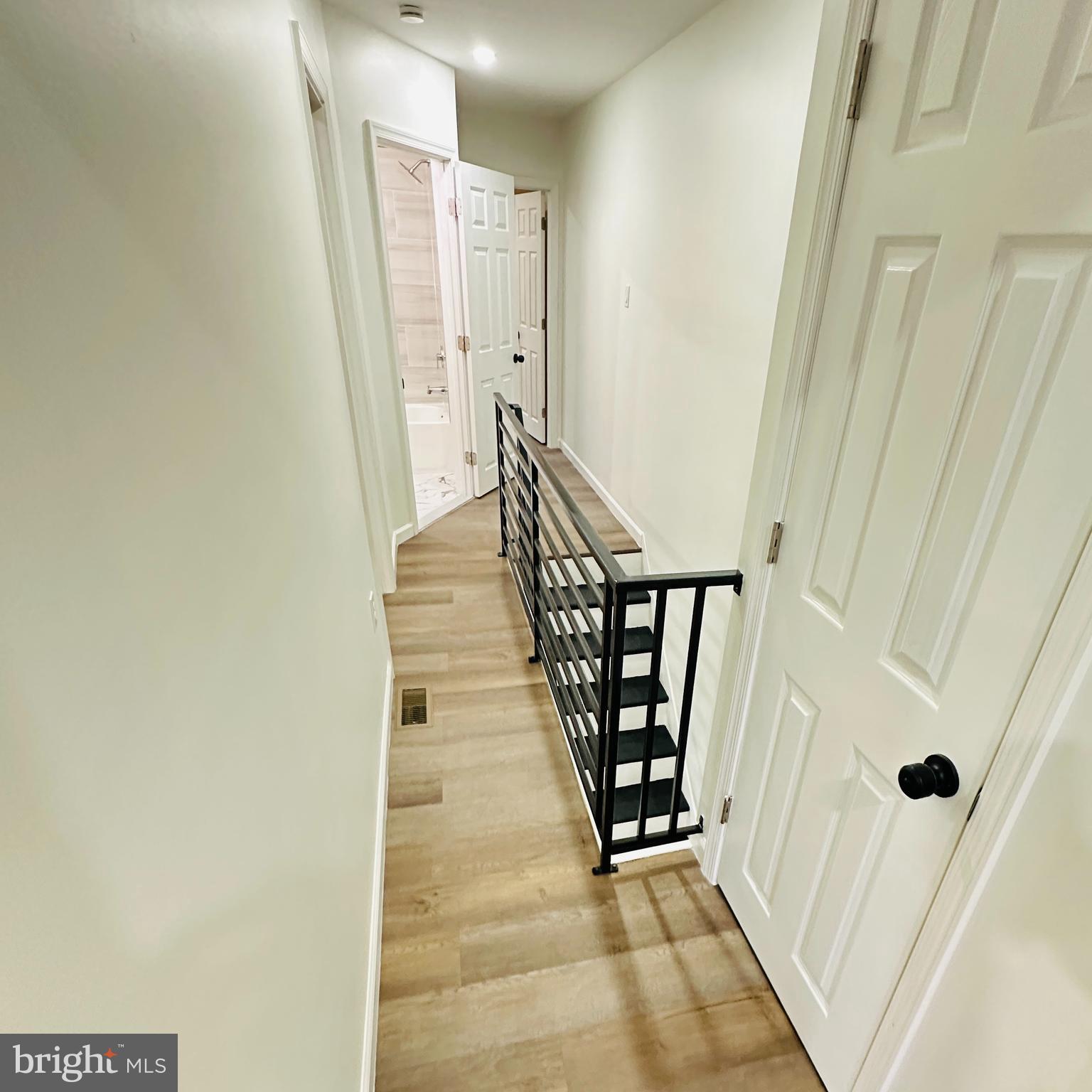 POINT BREEZE - Residential Lease