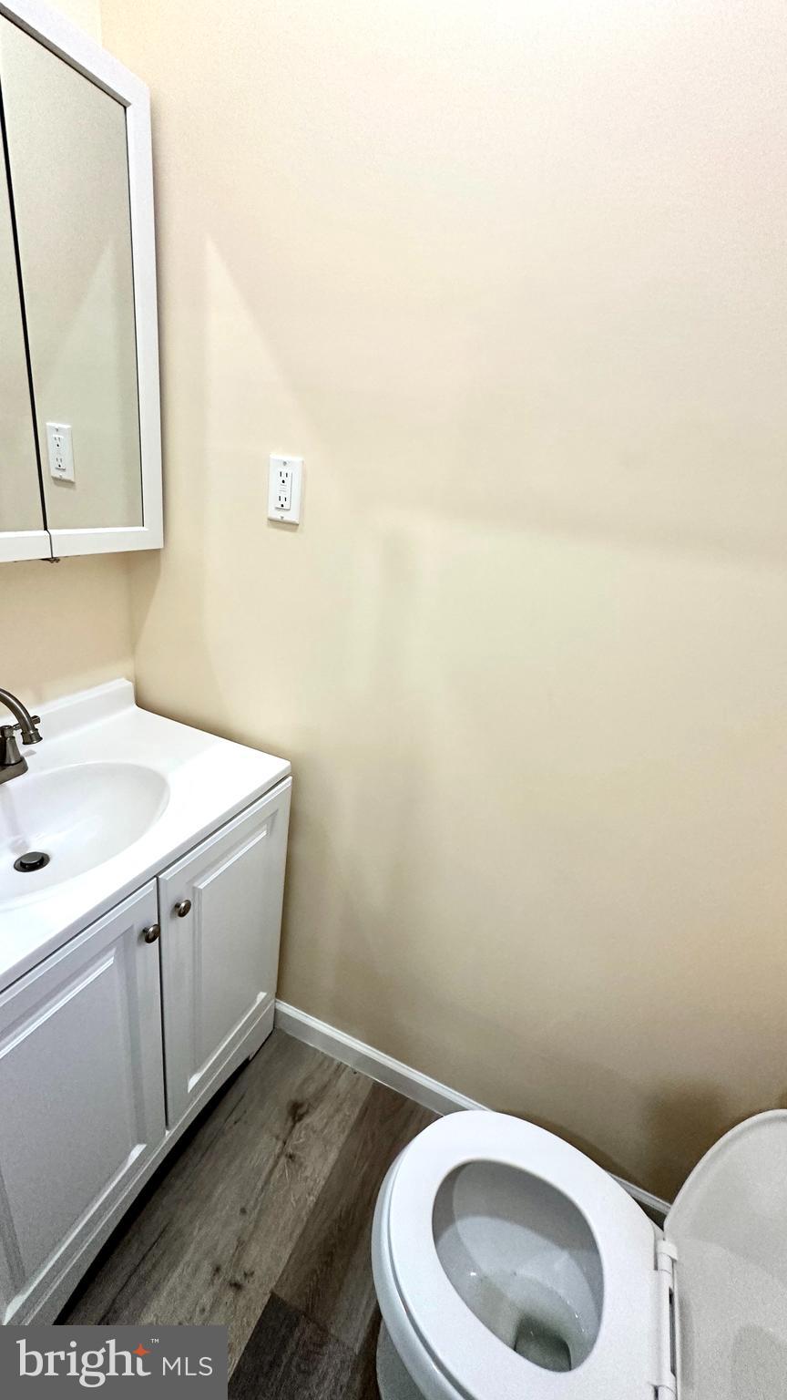 POINT BREEZE - Residential Lease