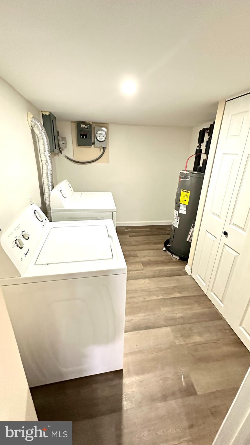 POINT BREEZE - Residential Lease