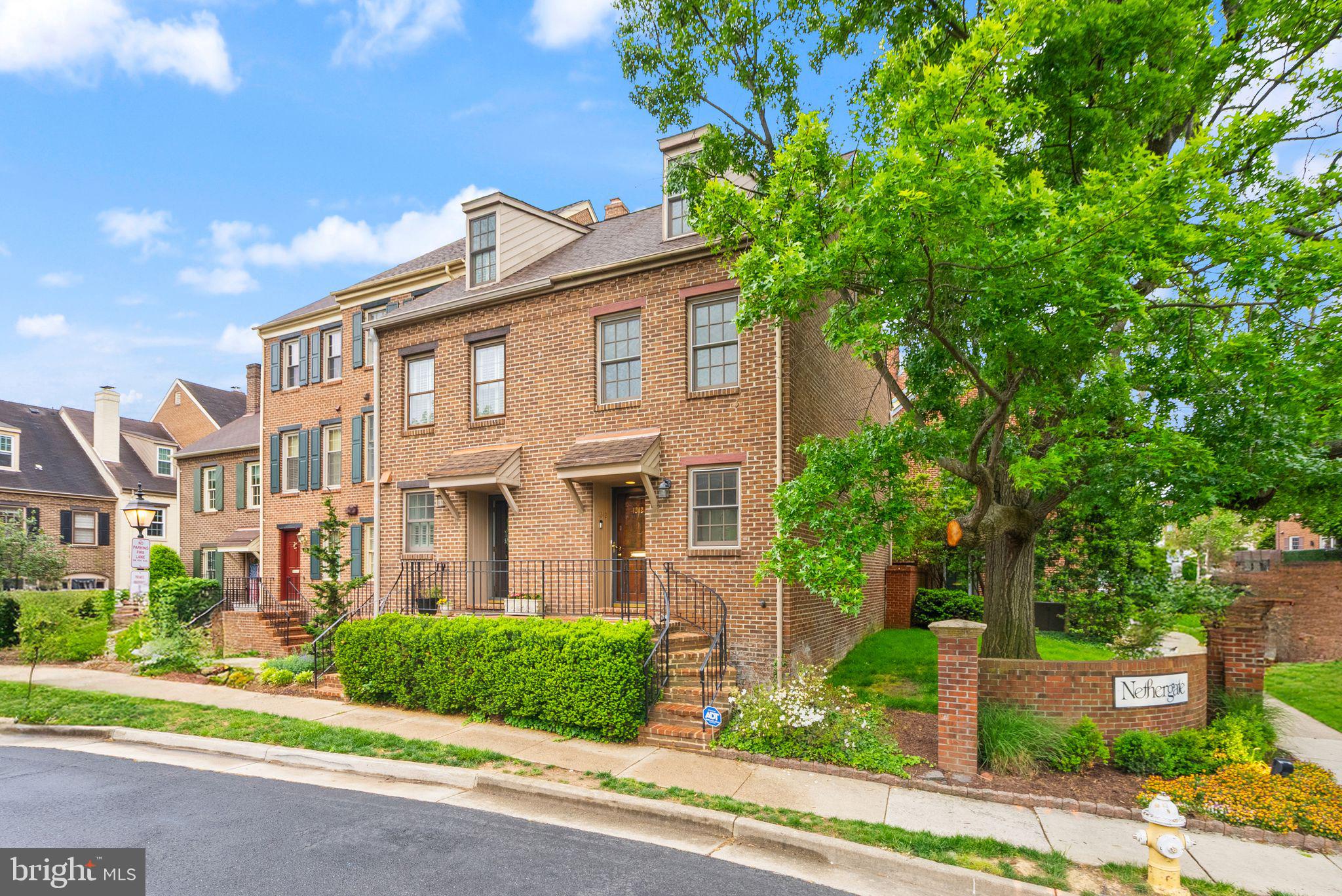 1242 MICHIGAN COURT