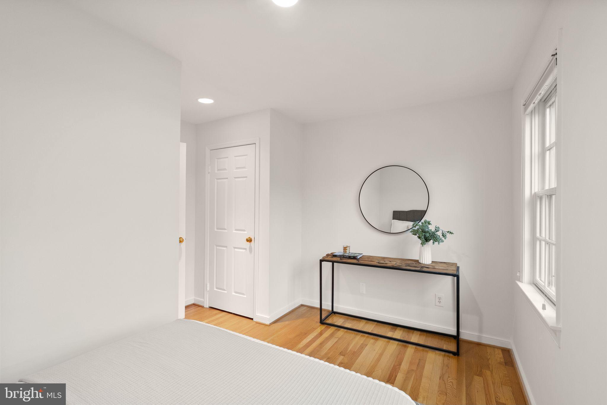 NETHERGATE - Residential
