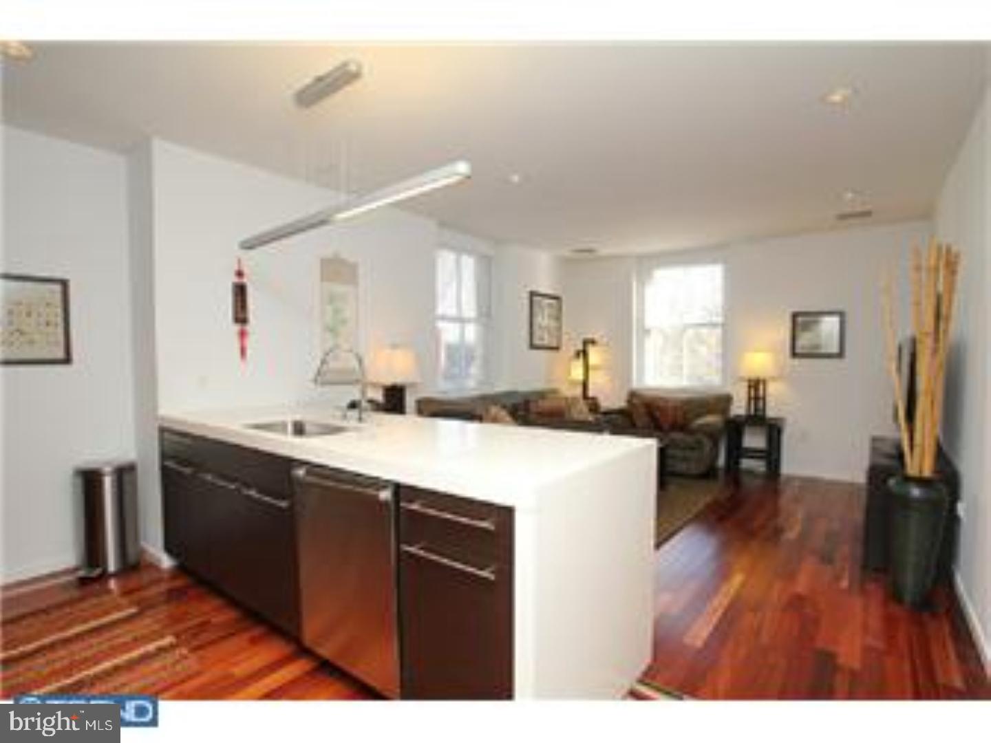 UNIVERSITY CITY - Residential Lease
