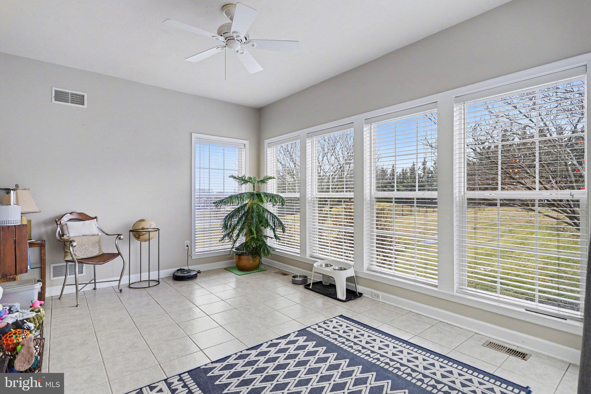 MAYERS SUMMIT - Residential