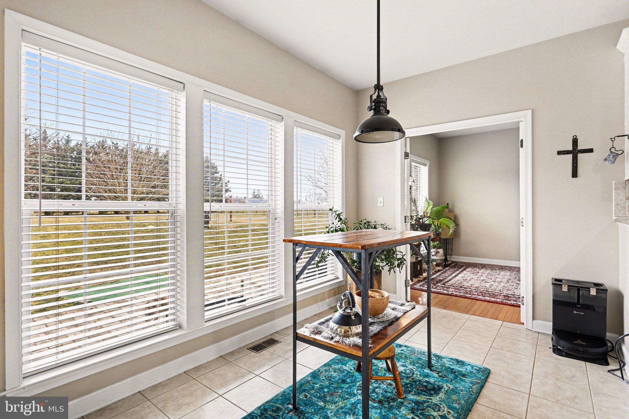 MAYERS SUMMIT - Residential