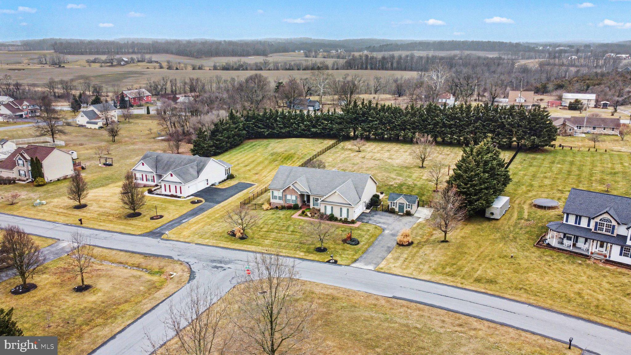 MAYERS SUMMIT - Residential