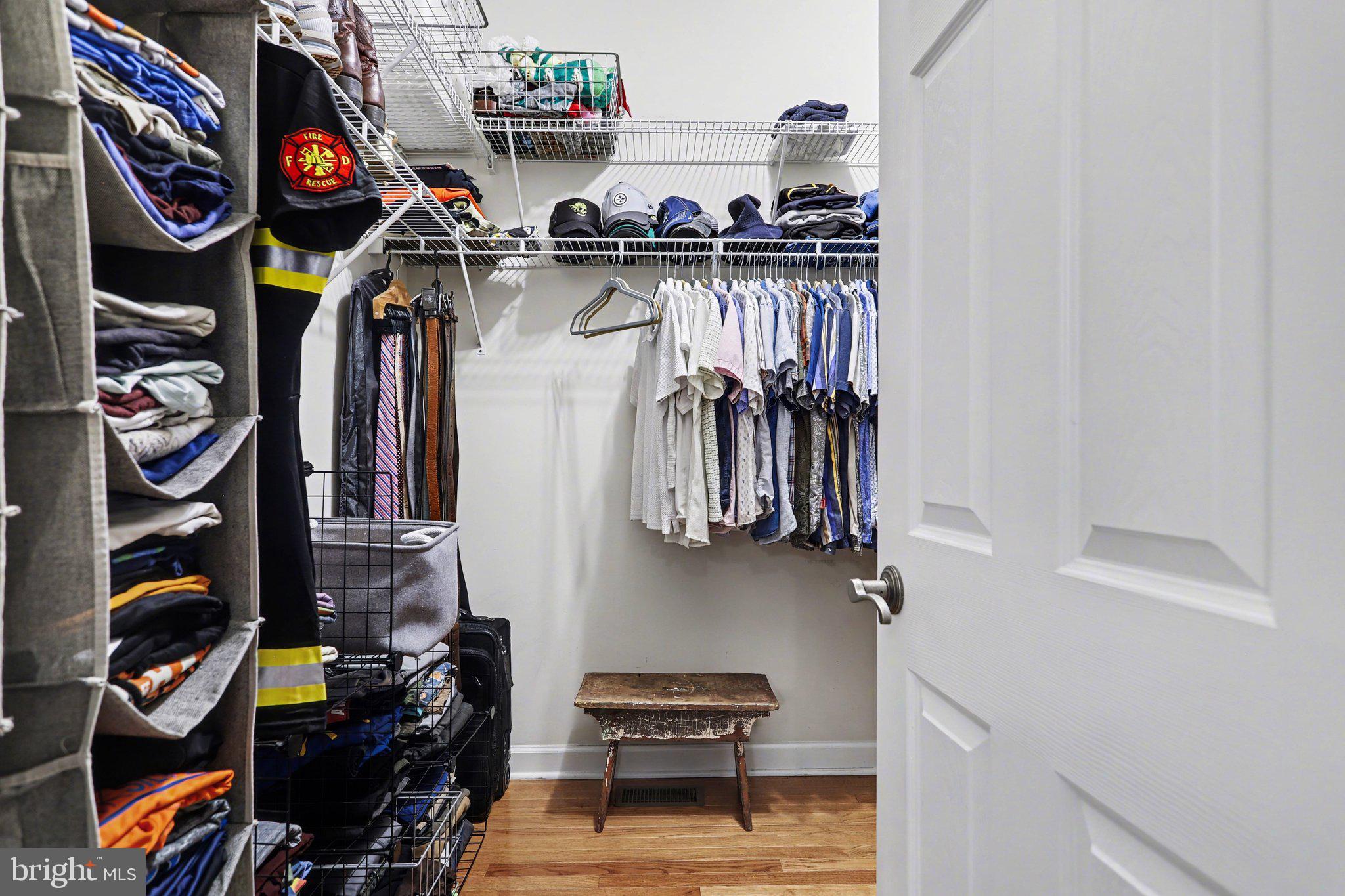 MAYERS SUMMIT - Residential