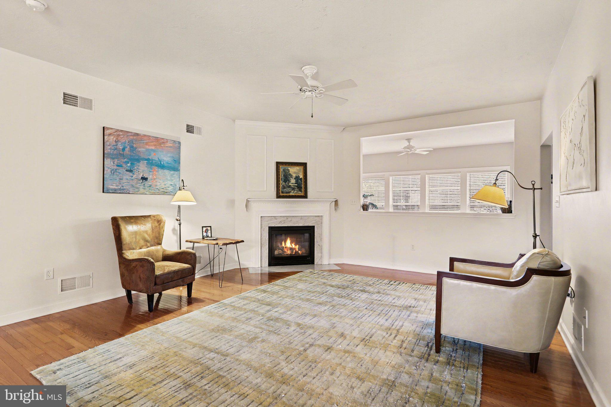 MAYERS SUMMIT - Residential