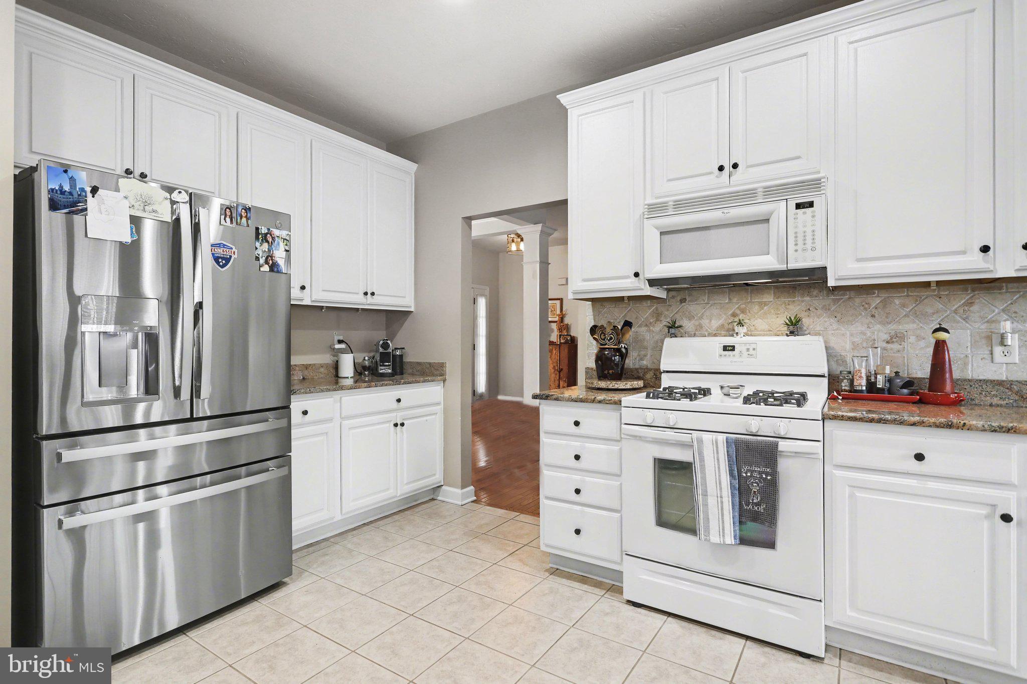 MAYERS SUMMIT - Residential