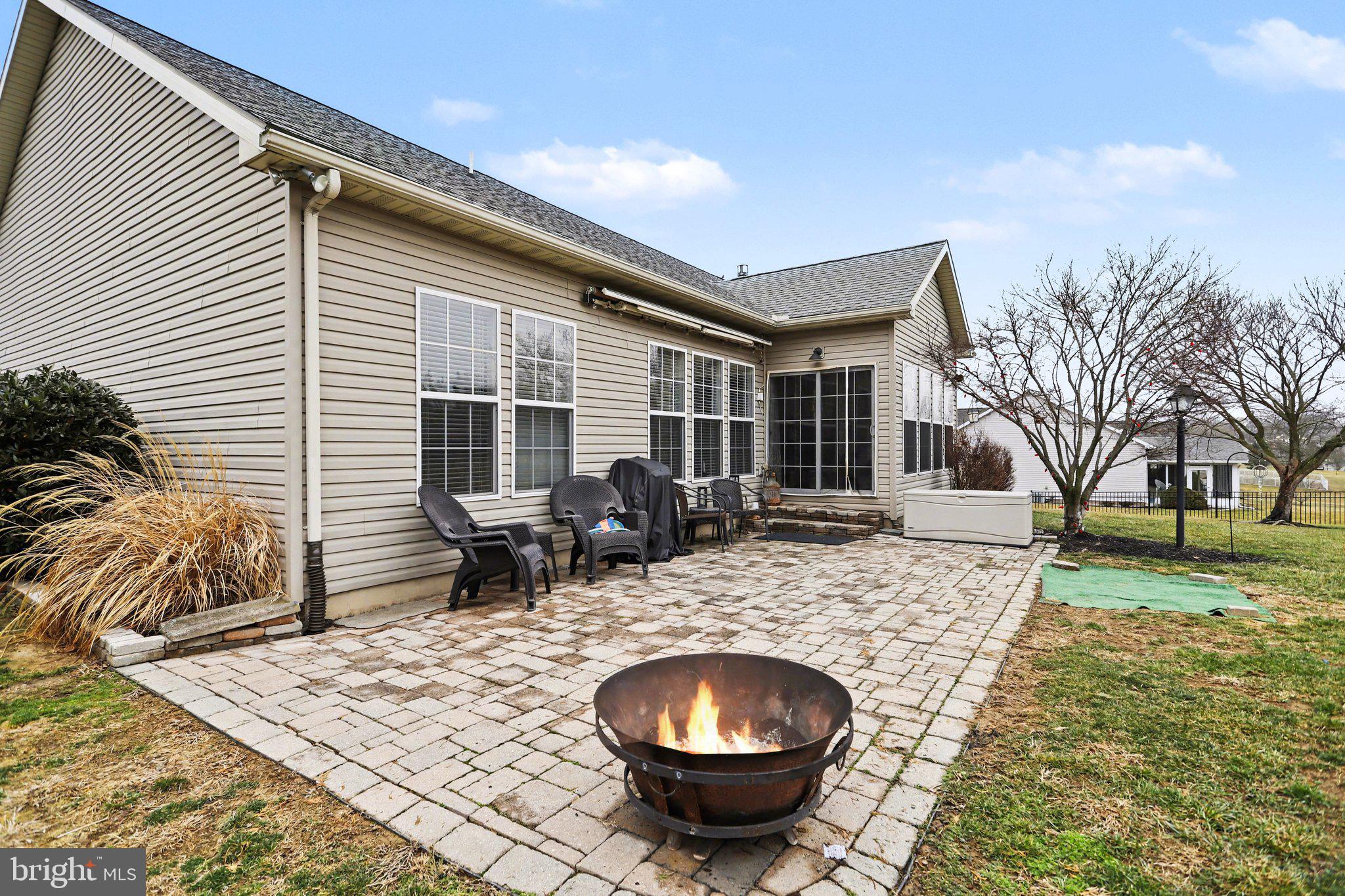 MAYERS SUMMIT - Residential