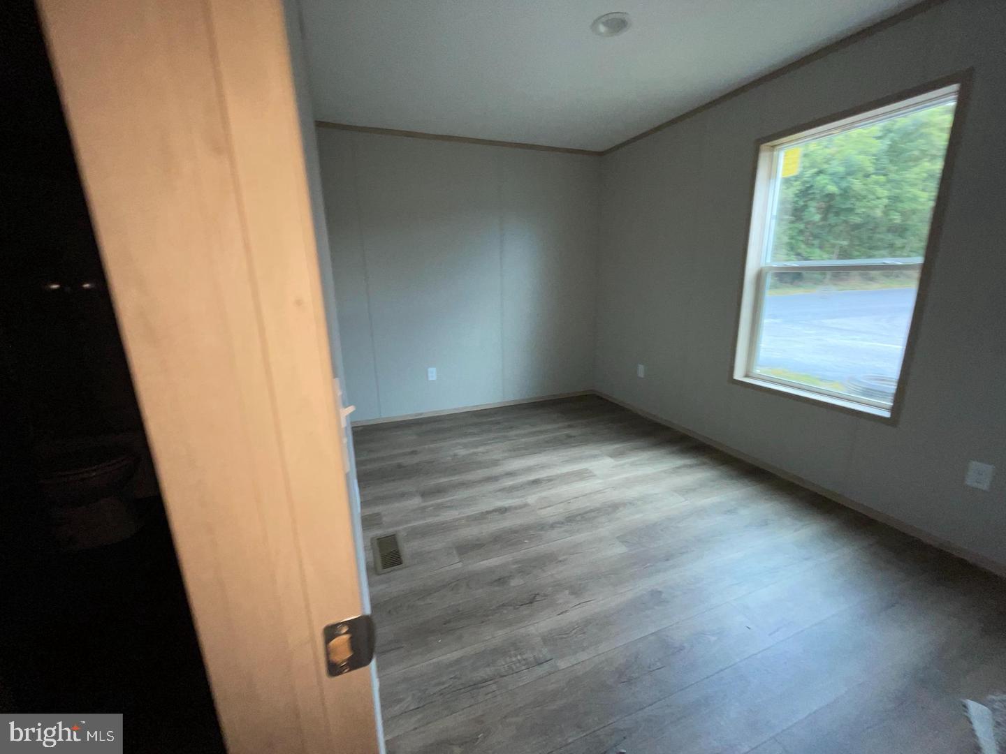 HILLSIDE ESTATES - Residential