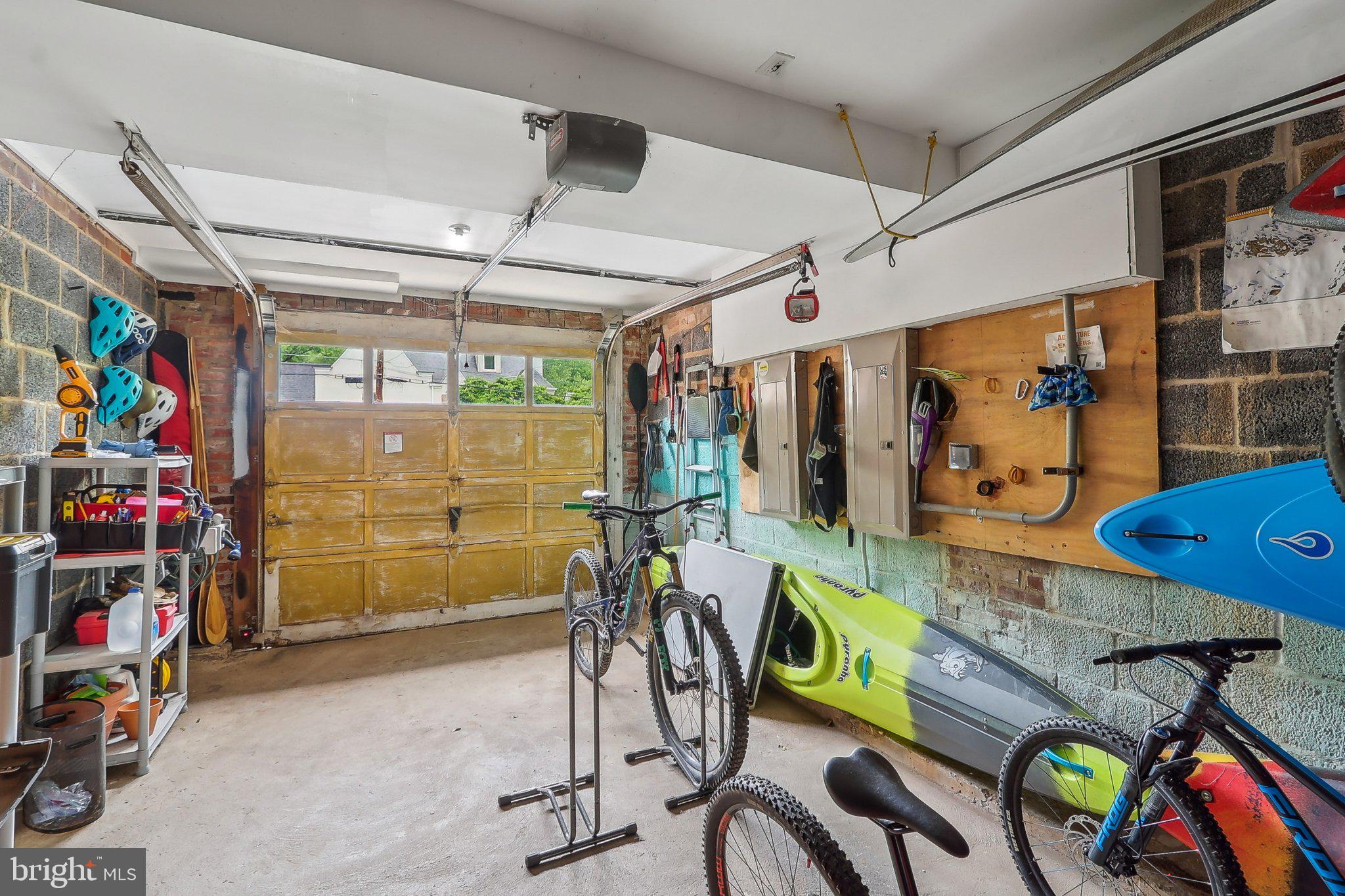 BROOKMONT - Residential