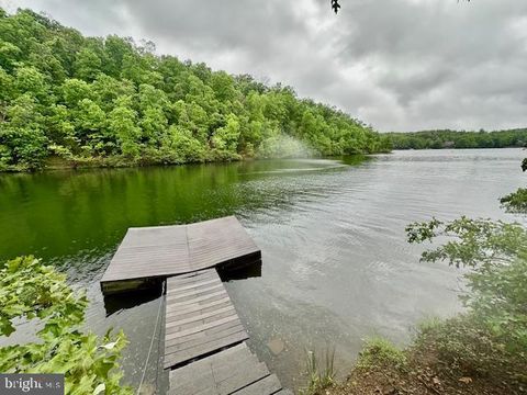 528 SOUTHWOOD DRIVE CROSS JUNCTION VA 22625