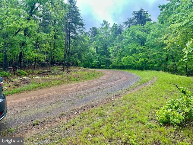 LAKE HOLIDAY ESTATES - Land