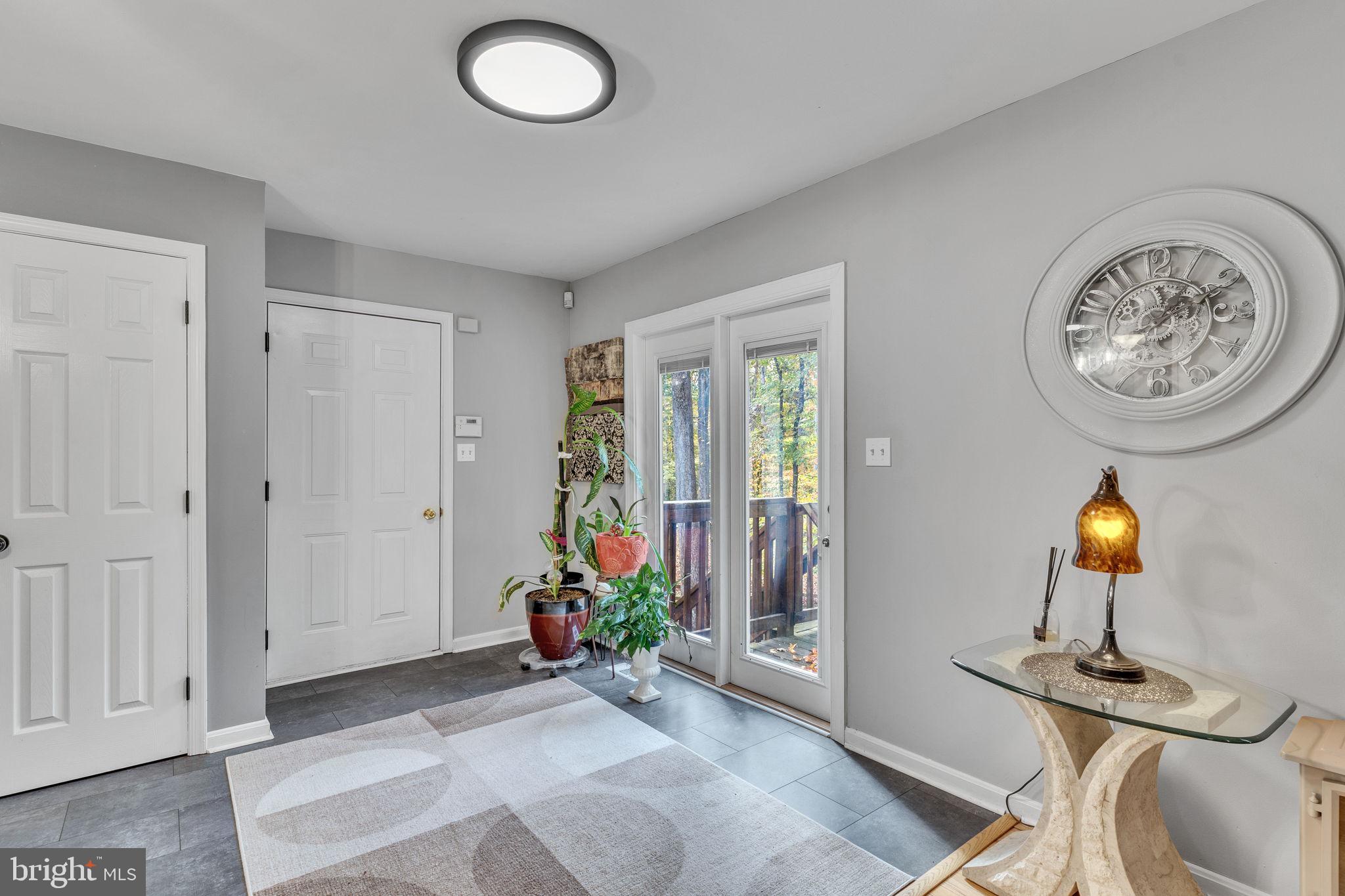 SCARBOROUGH FAIRE - Residential