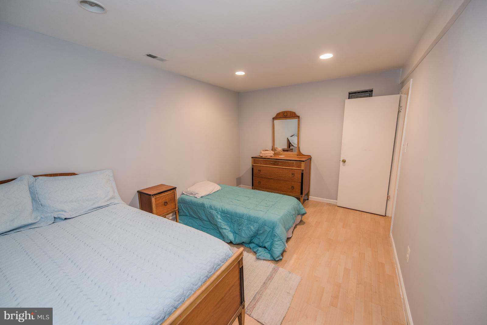 CROSFIELD - Residential