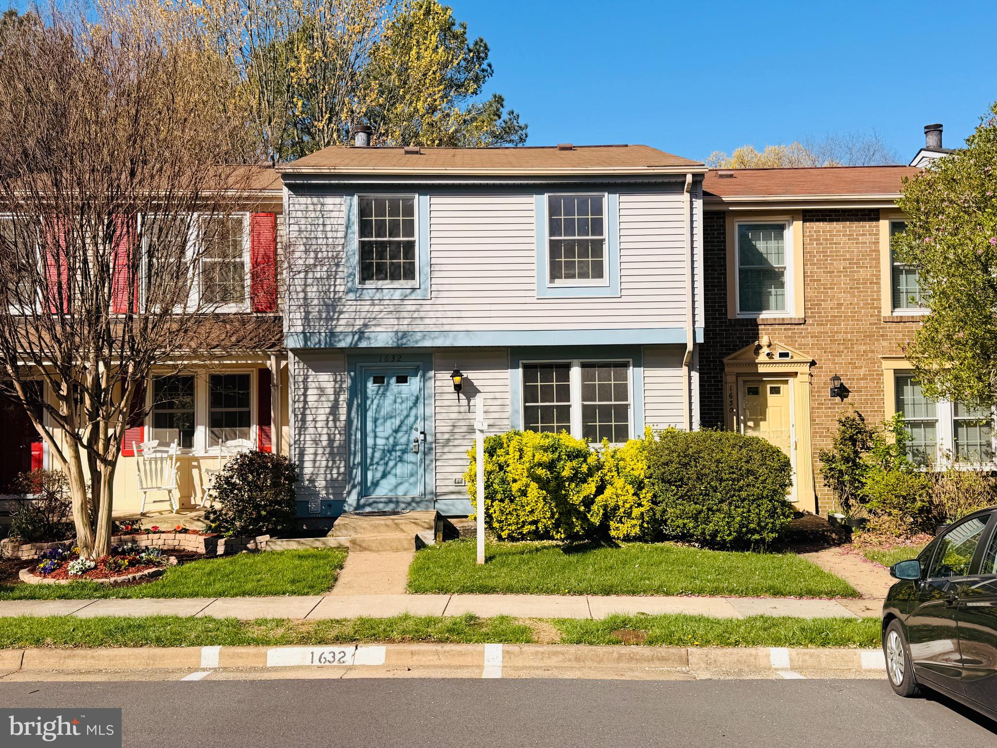 RESTON - Residential