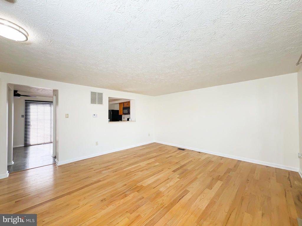 Photo of 15511 Norwegian Court, BOWIE, MD 20716 (MLS # MDPG2181380)