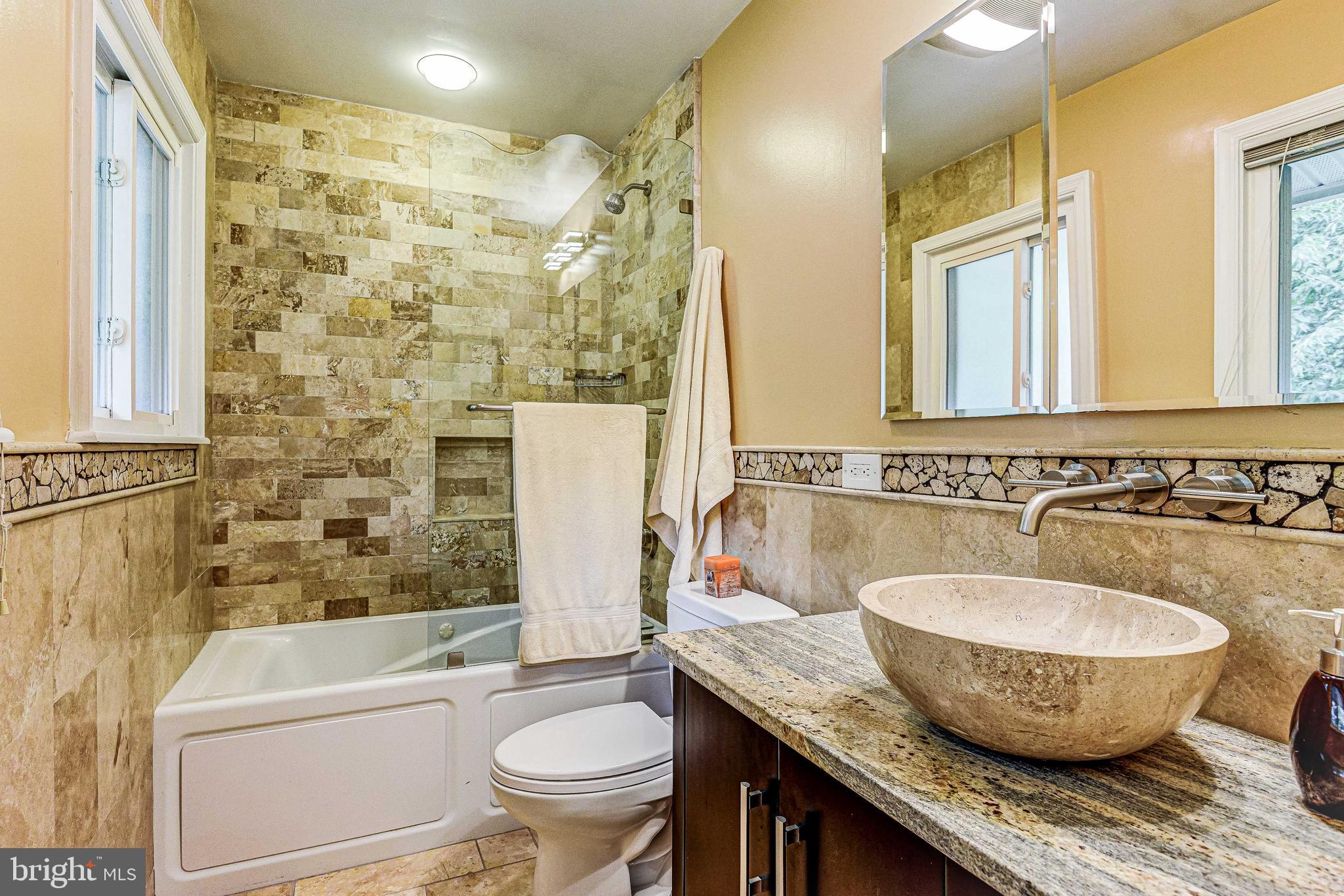 WHITE FLINT PARK - Residential Lease