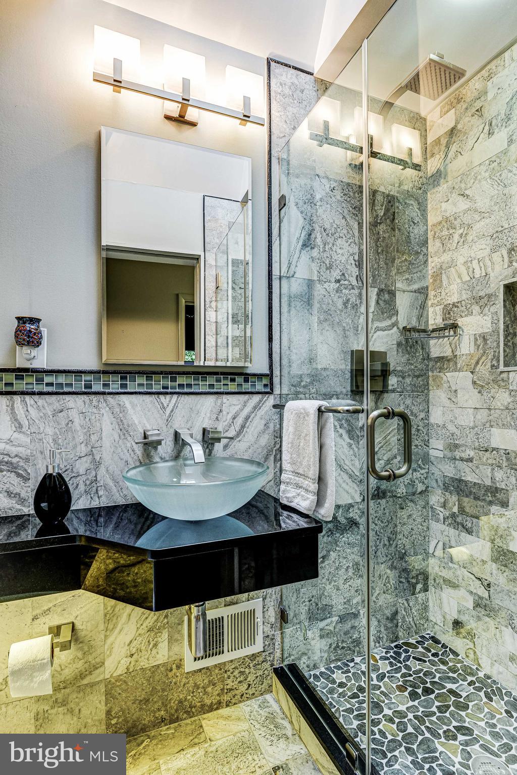 WHITE FLINT PARK - Residential Lease