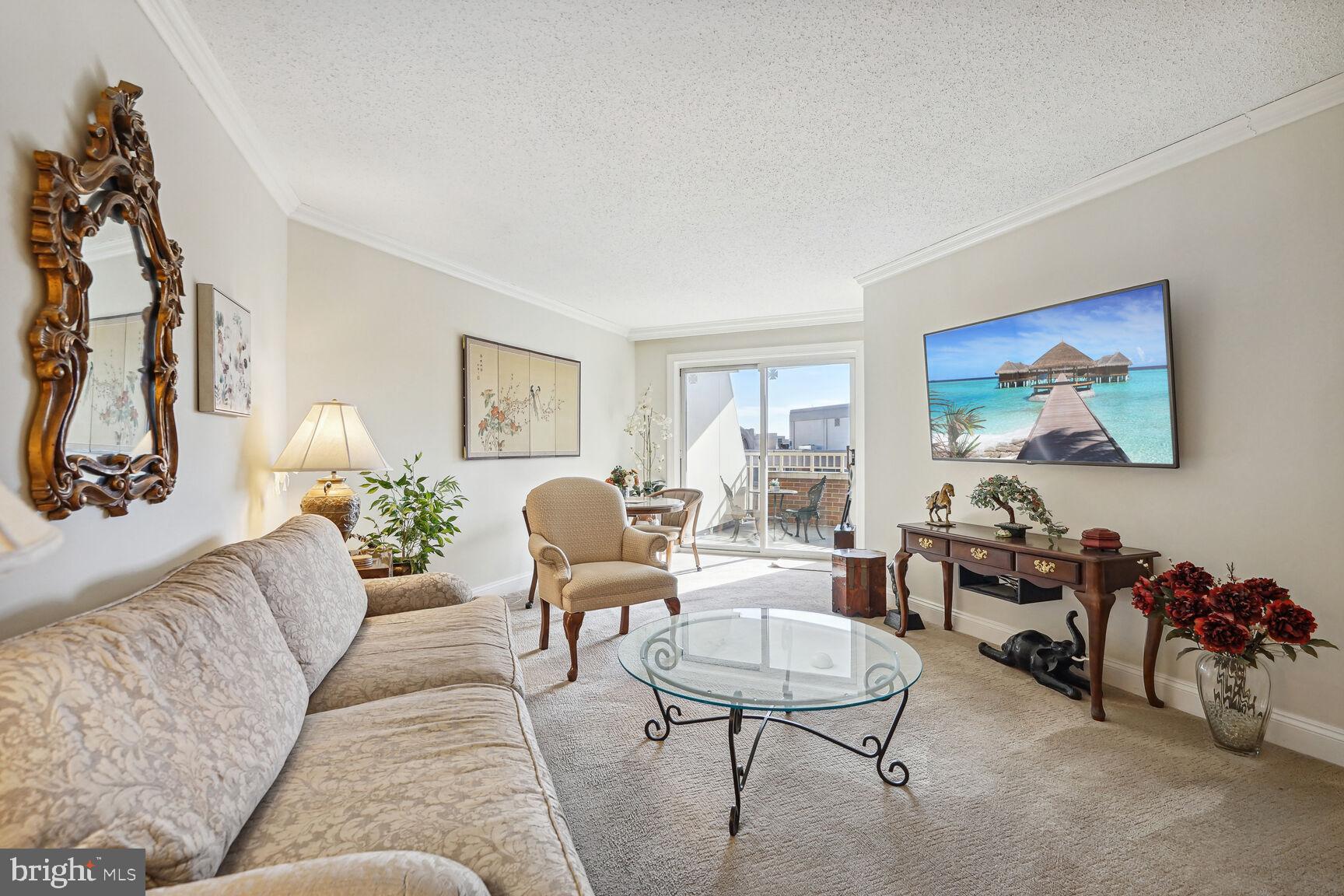 THE JEFFERSON - SUNRISE SENIOR LIVING - Residential Lease