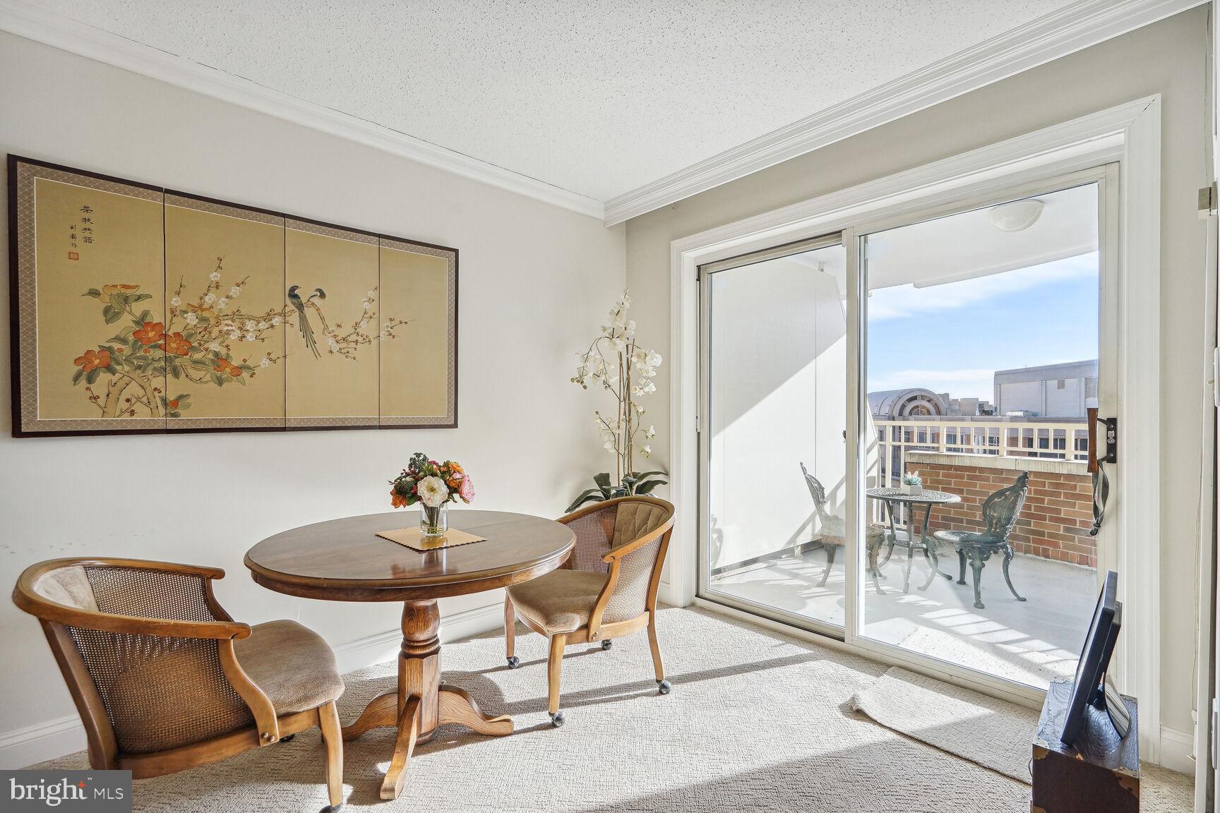 THE JEFFERSON - SUNRISE SENIOR LIVING - Residential Lease