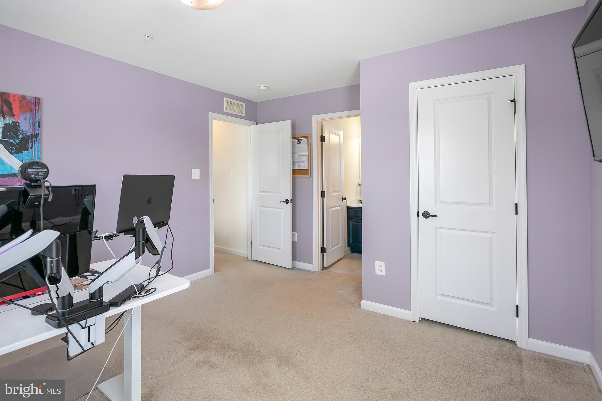 AUTUMN HILLS - Residential