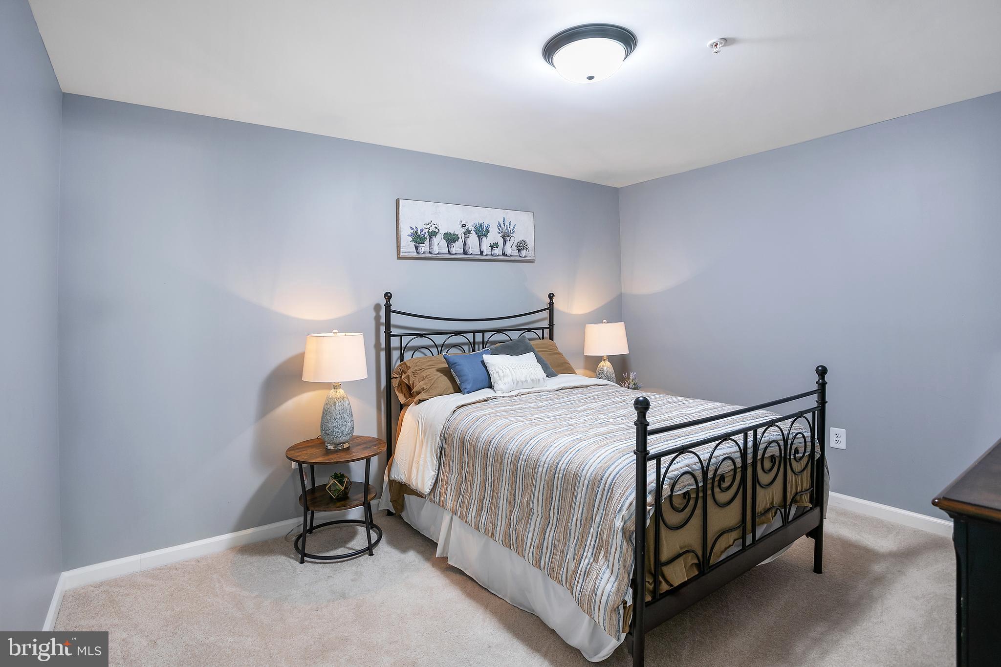 AUTUMN HILLS - Residential