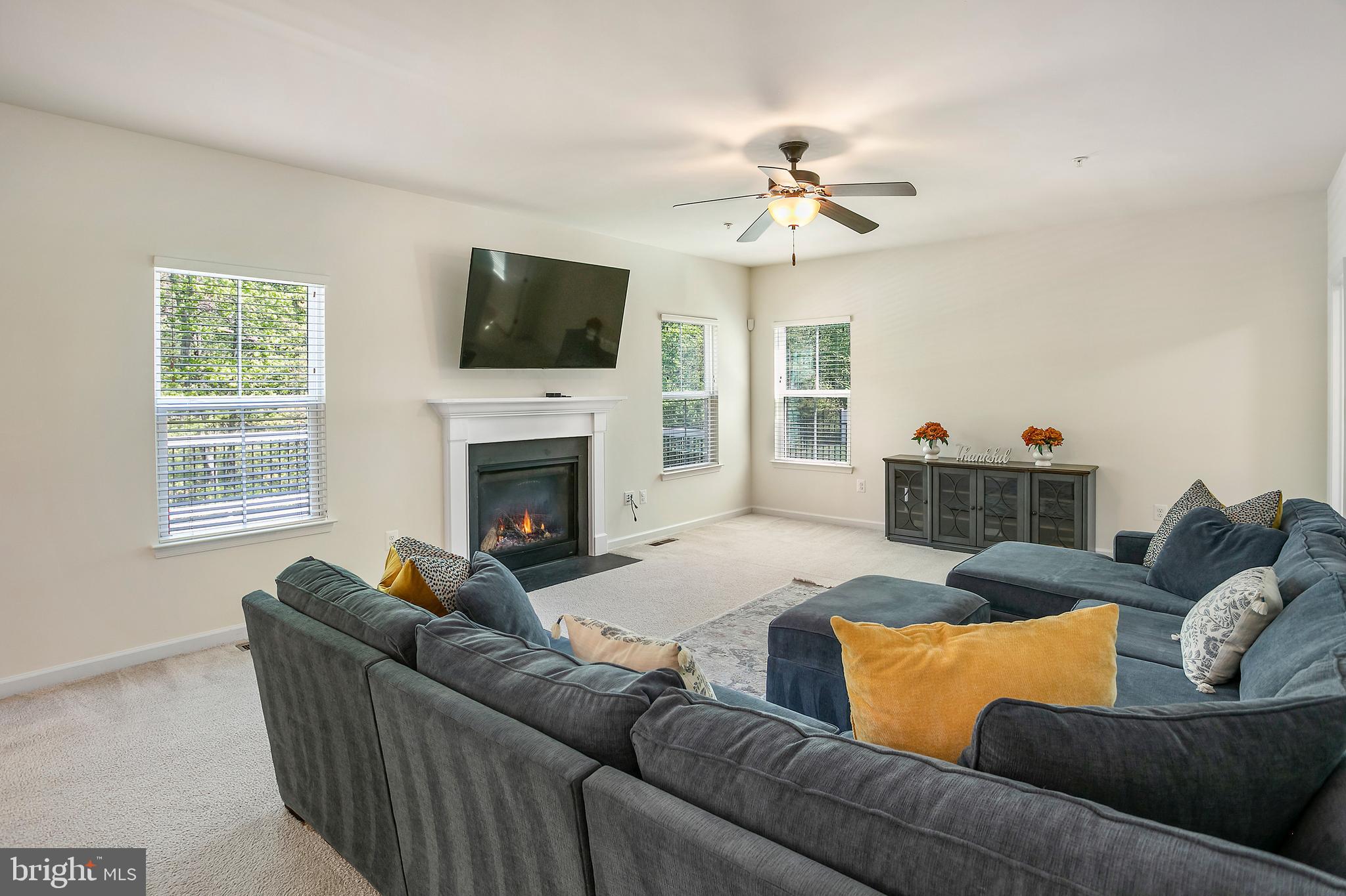 AUTUMN HILLS - Residential